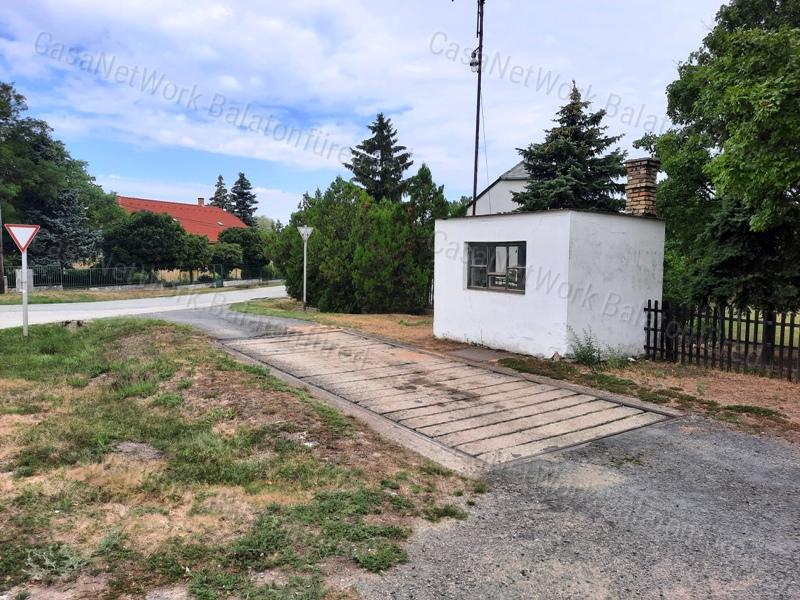VÁLLALKOZÓK,BEFEKTETŐK - eladó SERTÉSTELEP MENCSHELYEN