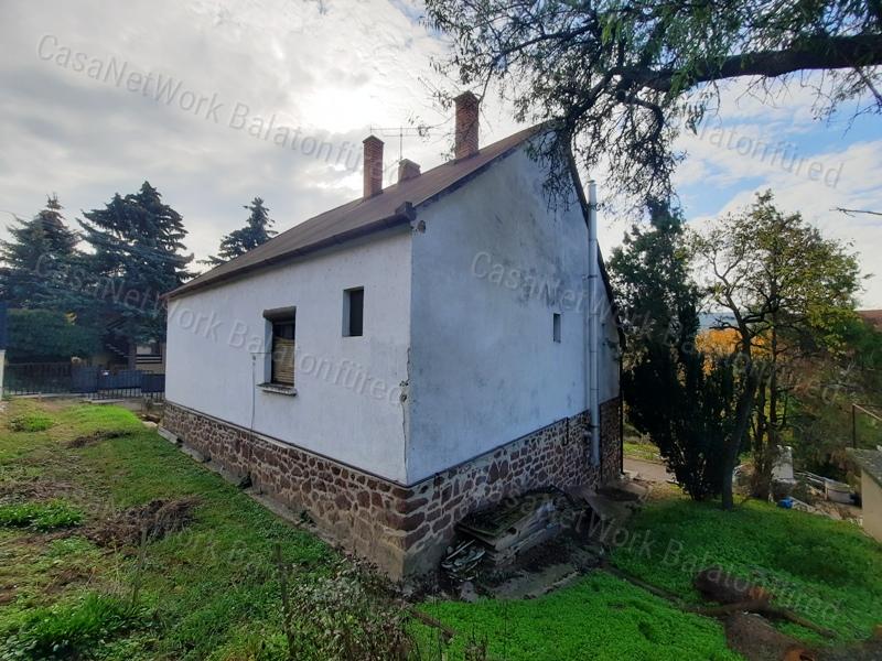 Örök TÁJPANORÁMÁS - eladó CSALÁDI HÁZ BALATONALMÁDIBAN