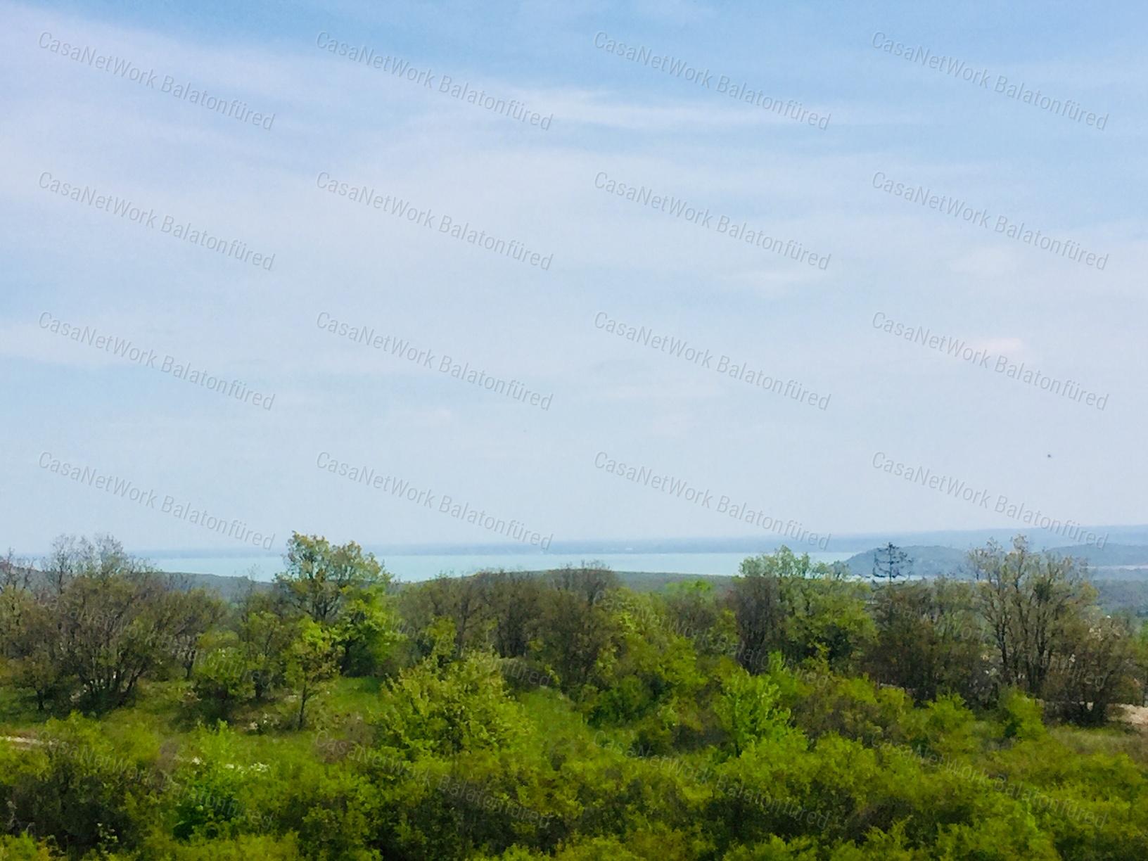 Elvehetetlen Meseszép panoráma