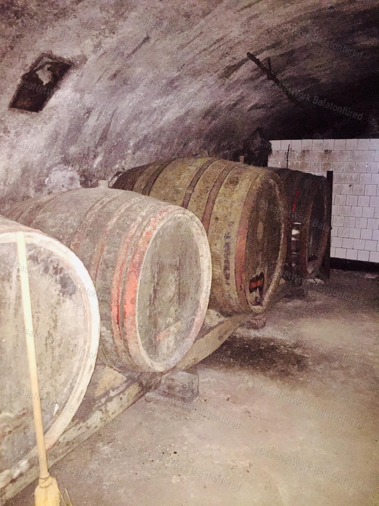 Csodálatos panorámával nagy telek ELADÓ