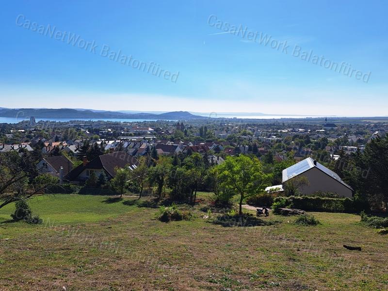 Körpanorámás , építhető - eladó MEZŐGAZDASÁGI TERÜLET BALATONFÜREDEN