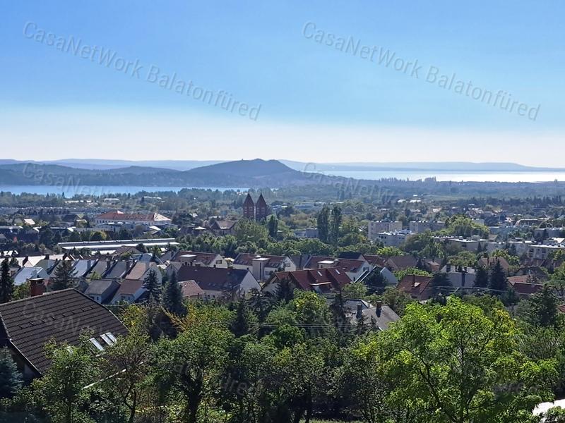 Körpanorámás , építhető - eladó MEZŐGAZDASÁGI TERÜLET BALATONFÜREDEN