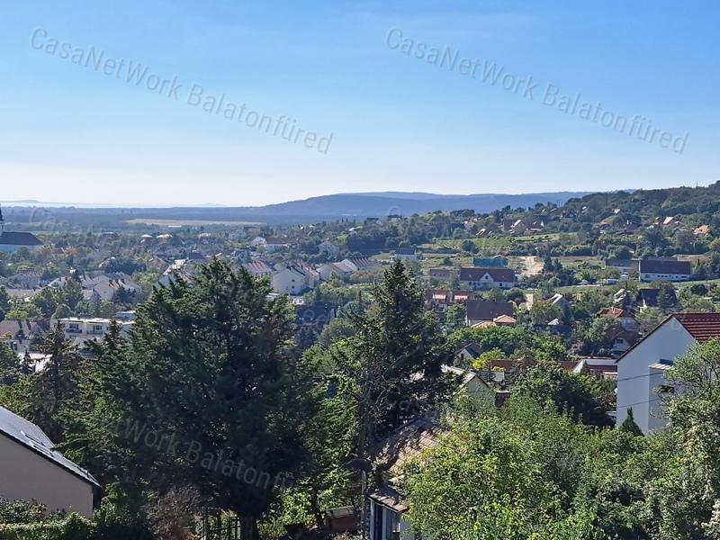 Körpanorámás , építhető - eladó MEZŐGAZDASÁGI TERÜLET BALATONFÜREDEN