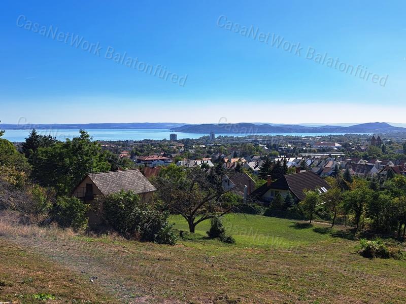 Körpanorámás , építhető - eladó MEZŐGAZDASÁGI TERÜLET BALATONFÜREDEN