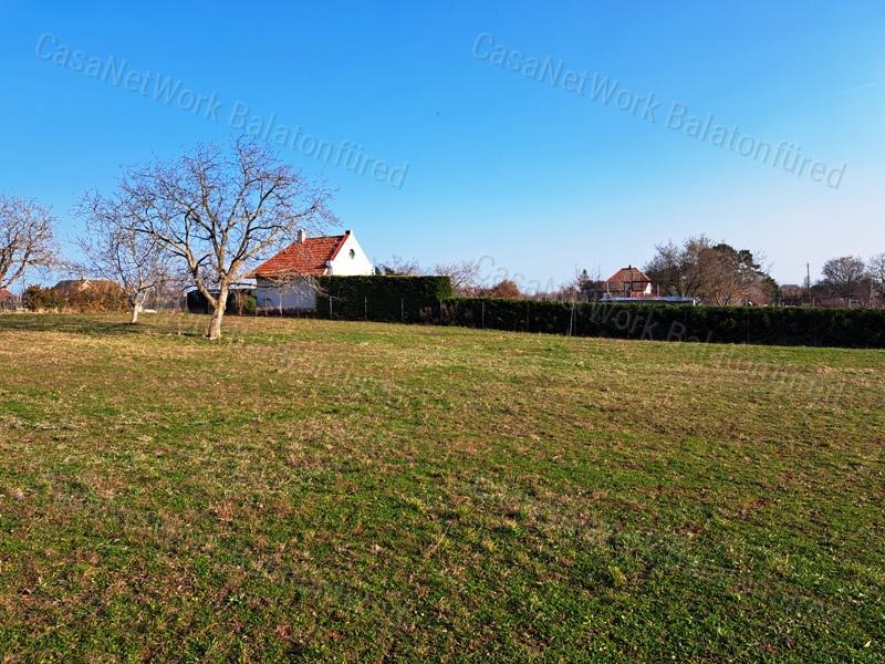 Balatonfüred zártkert 3.160 m2