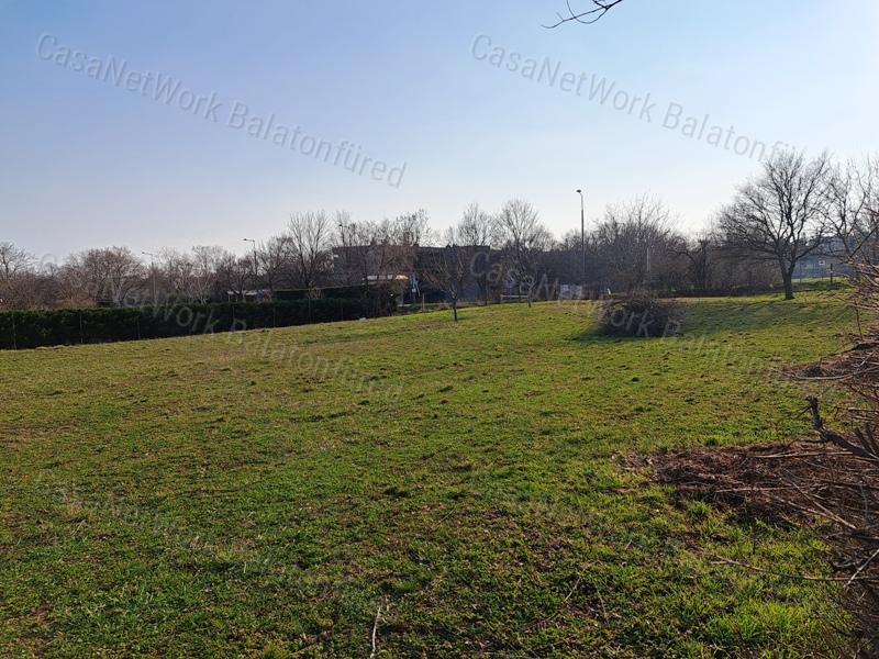 Balatonfüred zártkert 3.160 m2