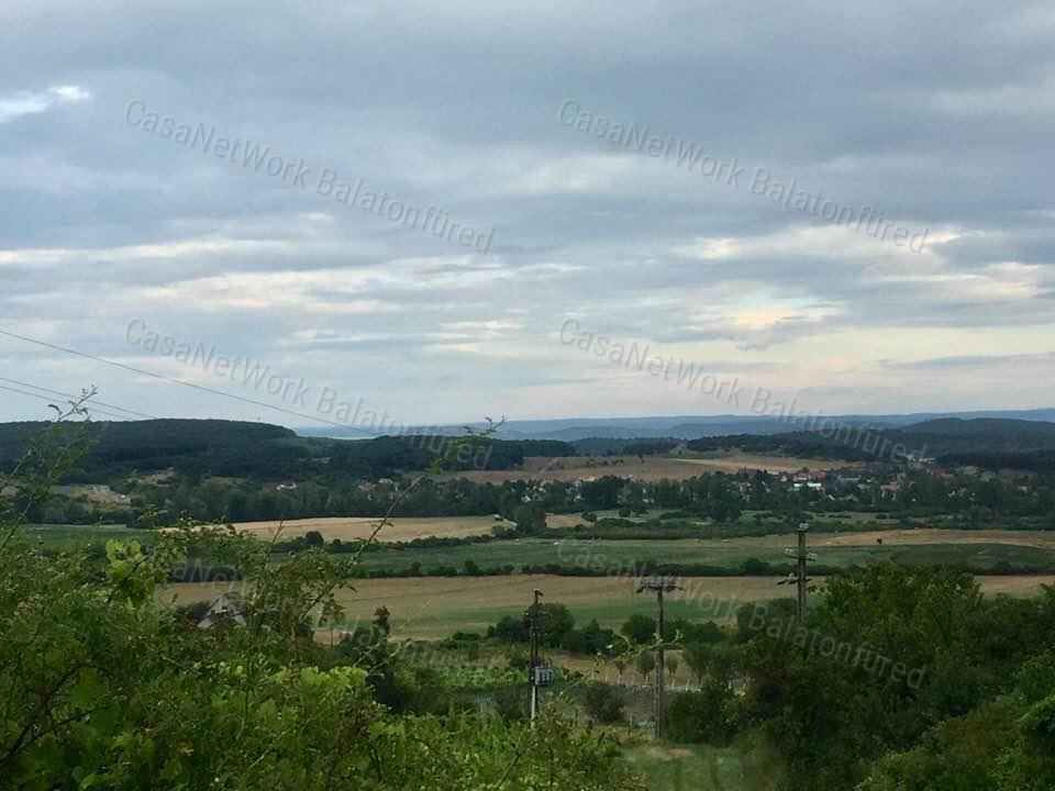 Legyél Birtokos Szőlész-Borász !!