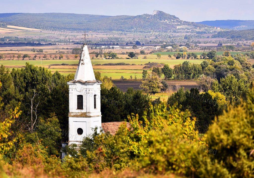Igazi mesefalu- Káli-medence csodája