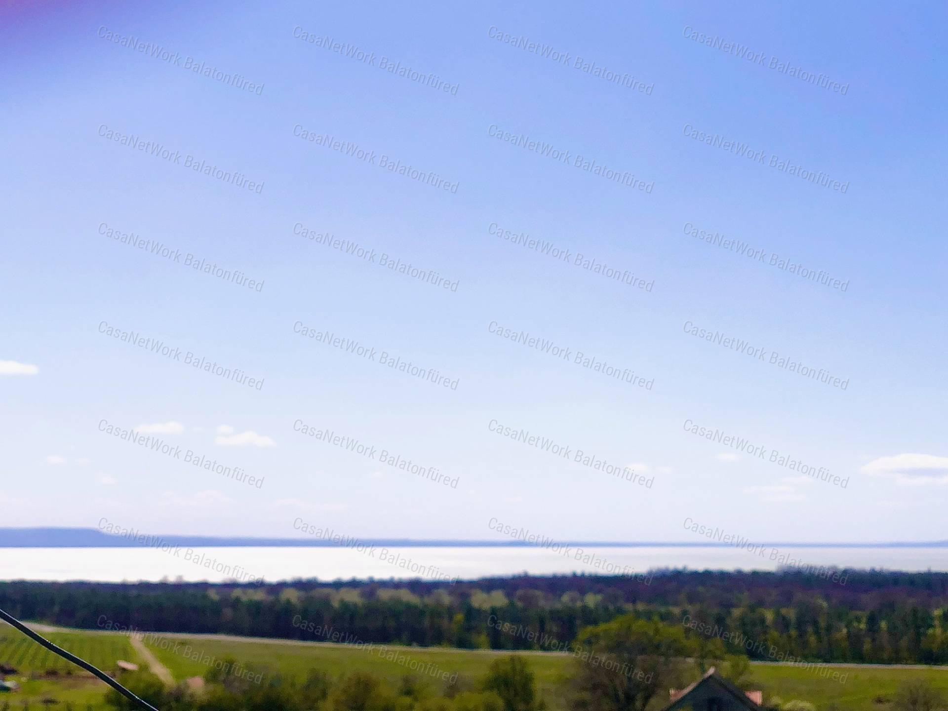 Csodálatos kilátást keresel a Balatonra? MEGTALÁLTAD !!