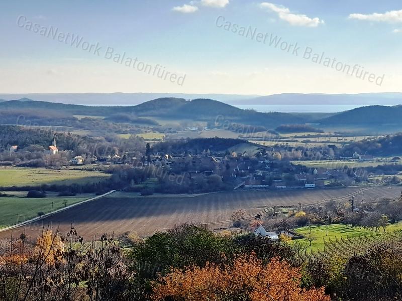 Csodálatos panorámával -eladó MEZŐGAZDASÁGI TERÜLET PÉCSELYEN