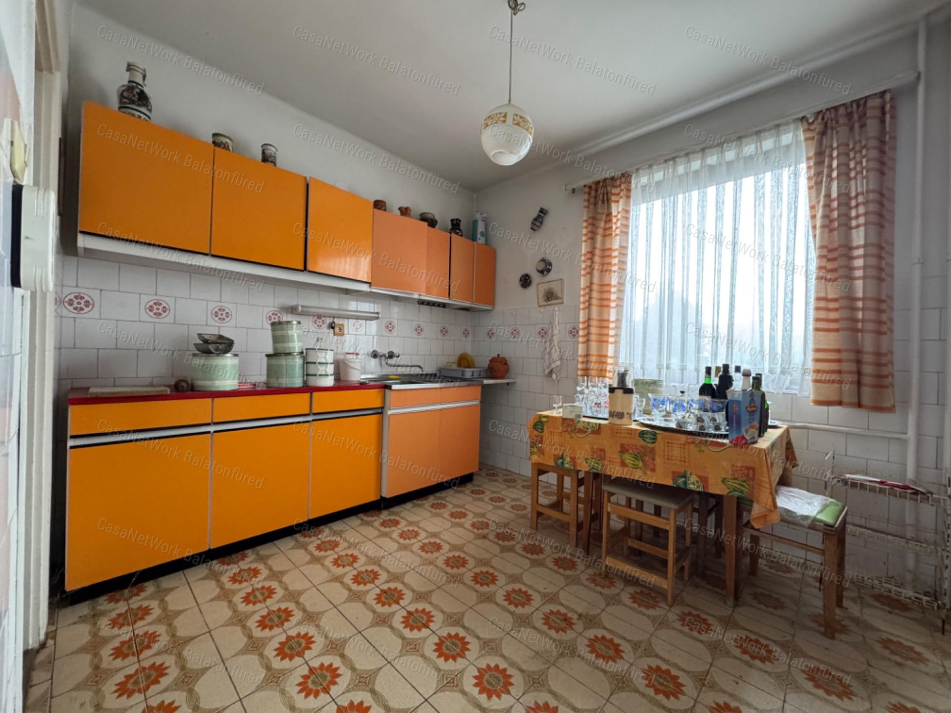 Tihany Ófalu eladó családi ház