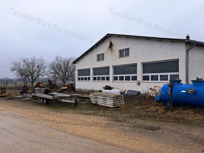 Vállalkozók, Kiváló lokációban- eladó IPARTELEP és MŰHELY VESZPRÉMBEN