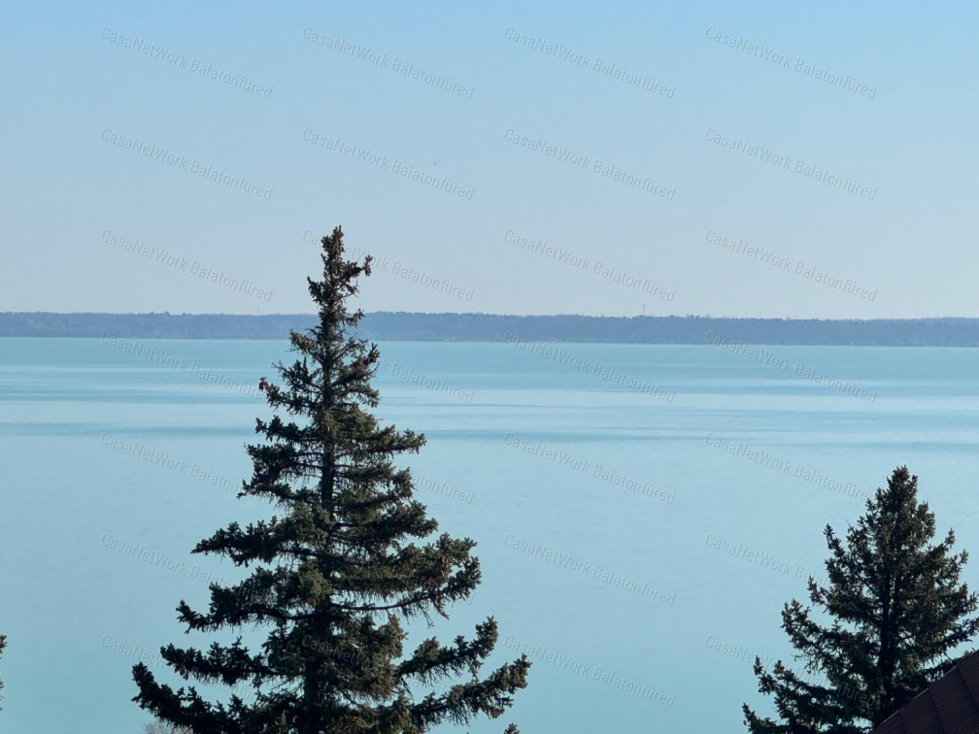 Balatonalmádi építési telek, nagy beépíthetőség