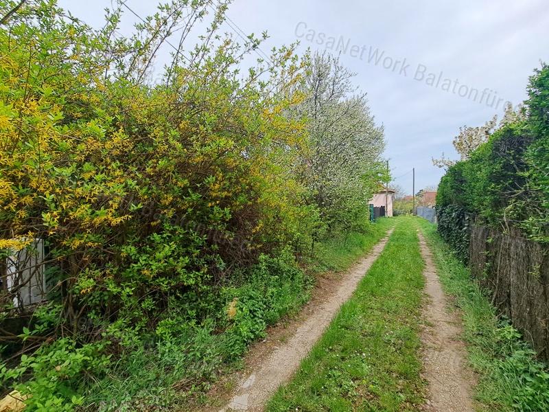 Csendes környezetben eladó GAZDASÁGI ÉPÜLET BALATONFÜREDEN