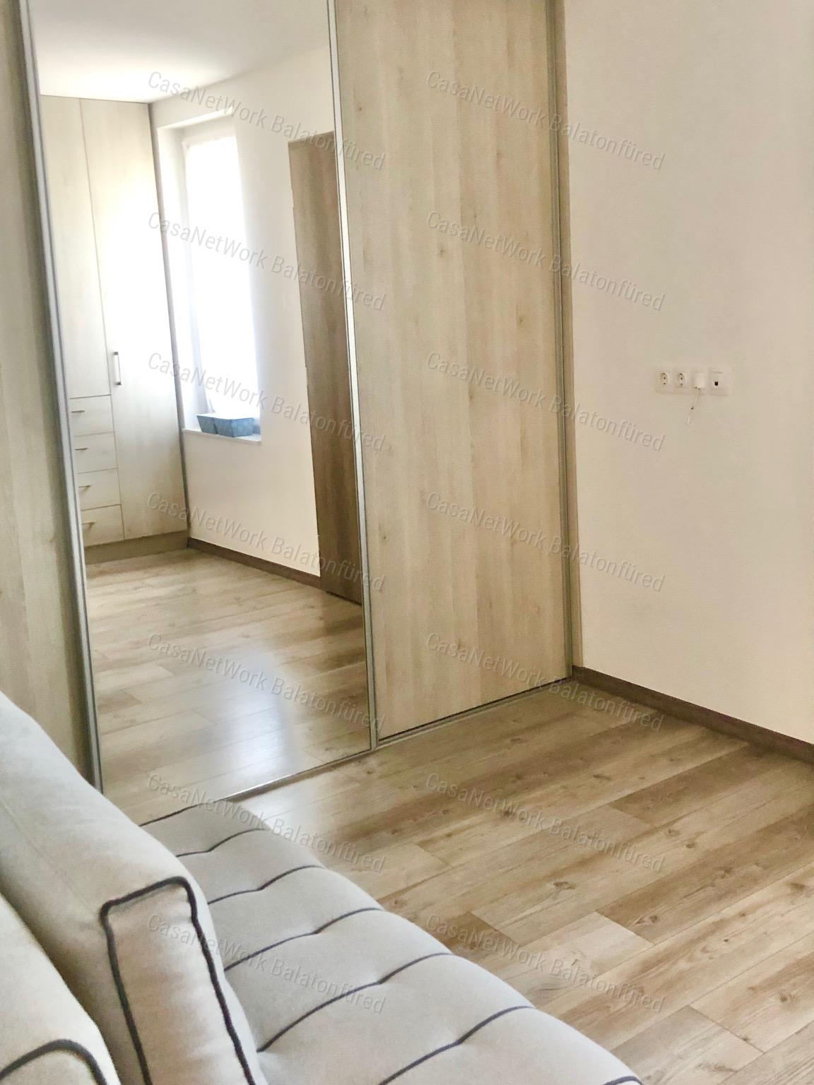 PANORÁMÁS  Prémium kategóriás LUXUS IKER CSALÁDI HÁZ