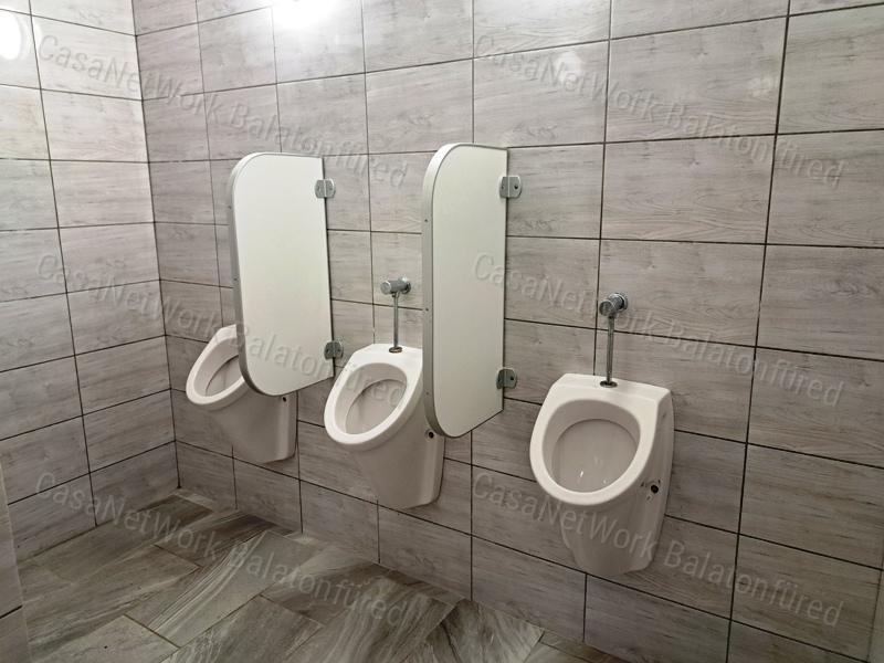Központi helyen a vár mellett - eladó VENDÉGLŐ NAGYVÁZSONYBAN