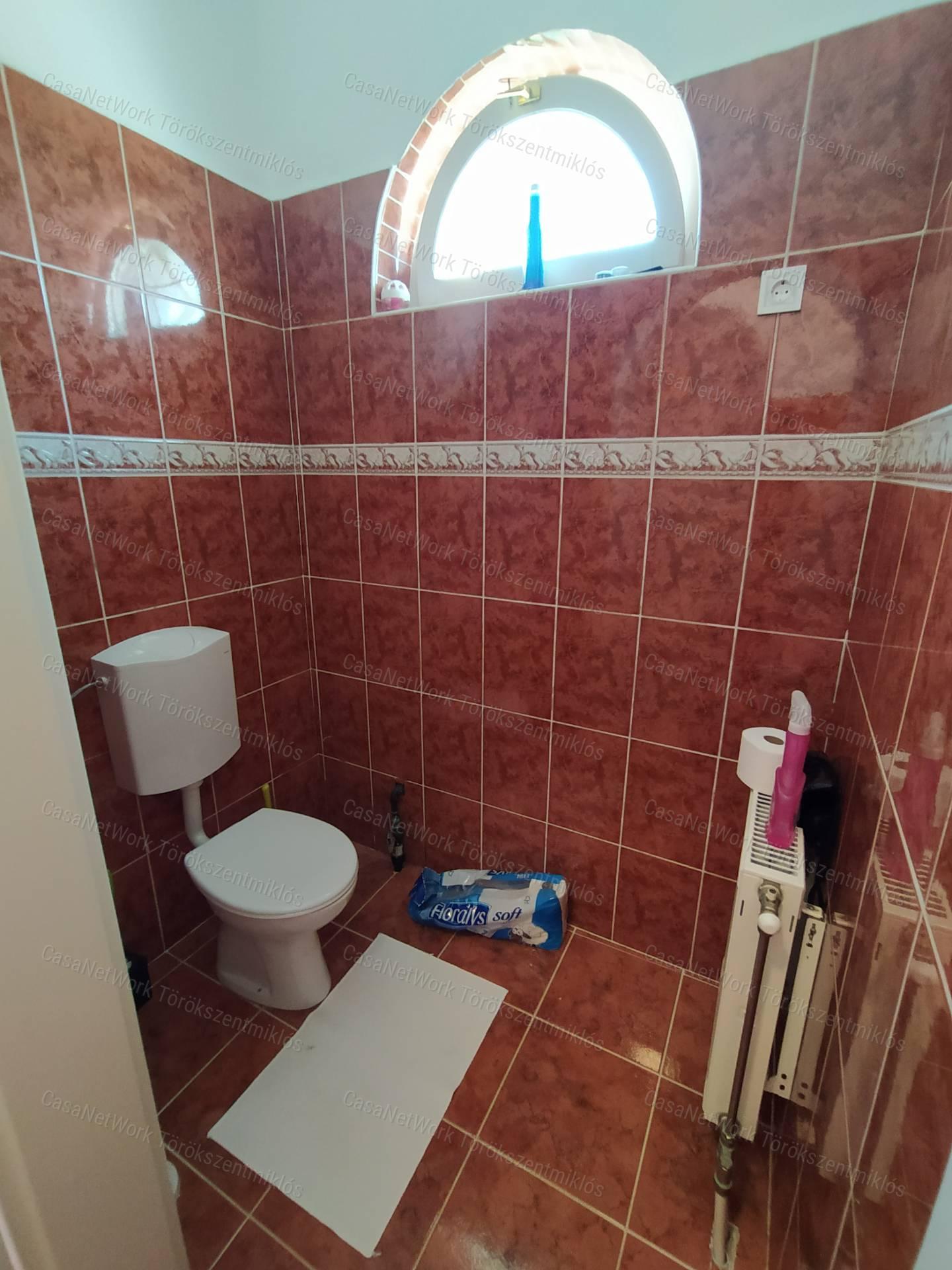 Eladó családi birtok Túrkeve határában!