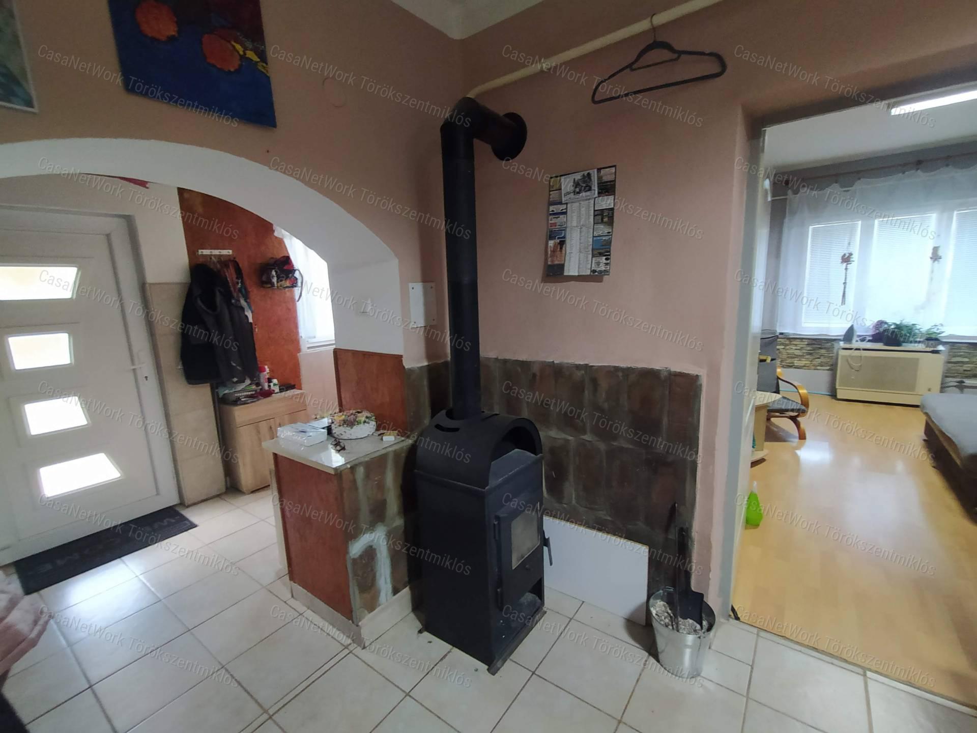 Eladó családi ház Törökszentmiklóson!