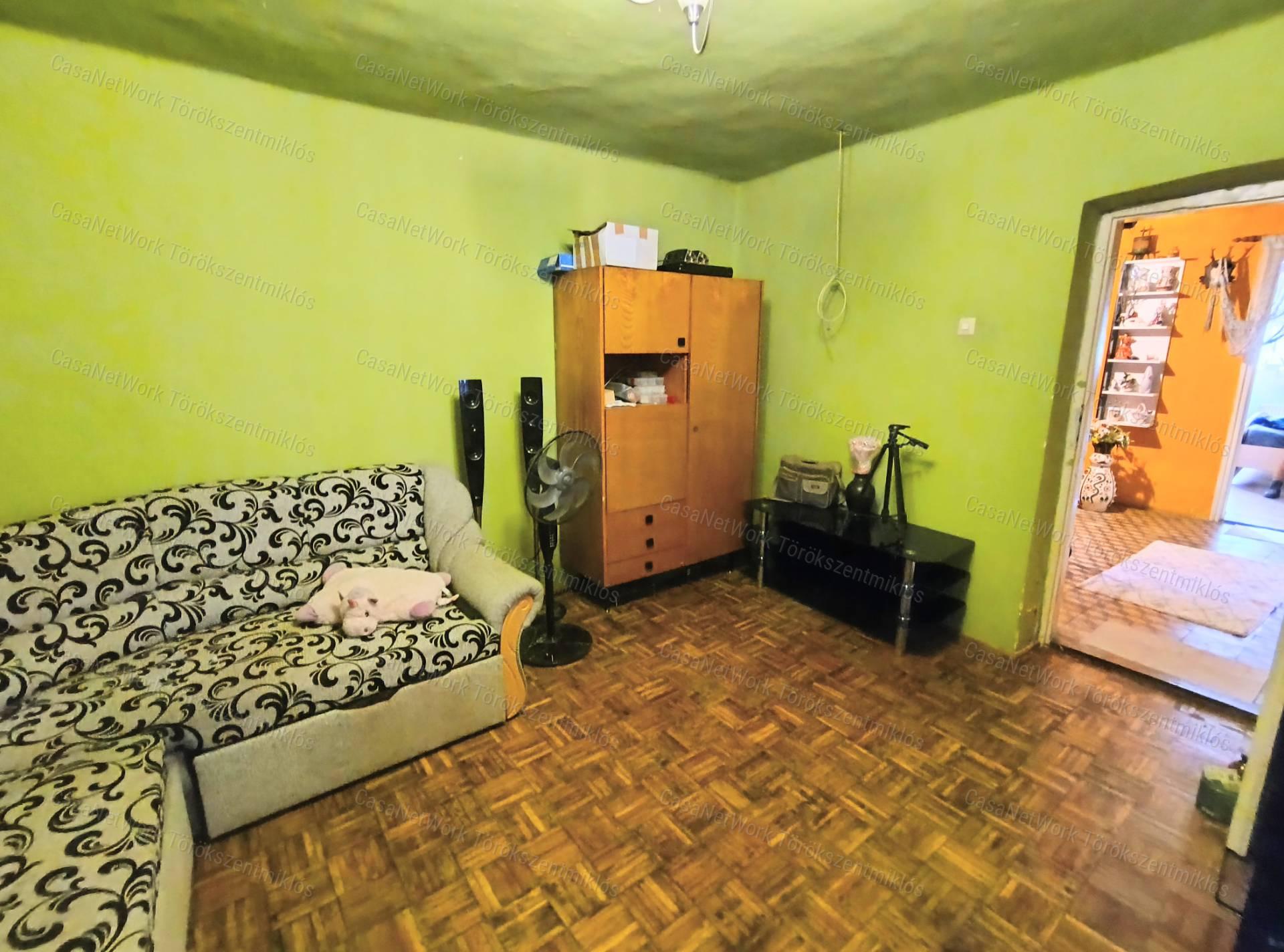 Eladó családi ház Tiszaroffon!