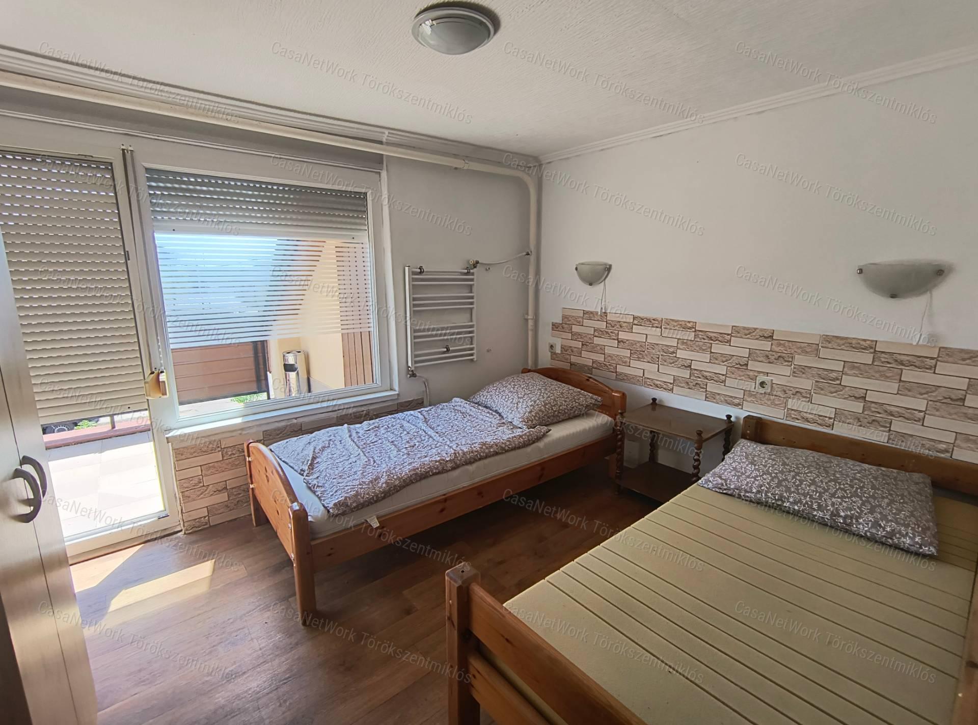 Eladó panzió Törökszentmiklós központjában!