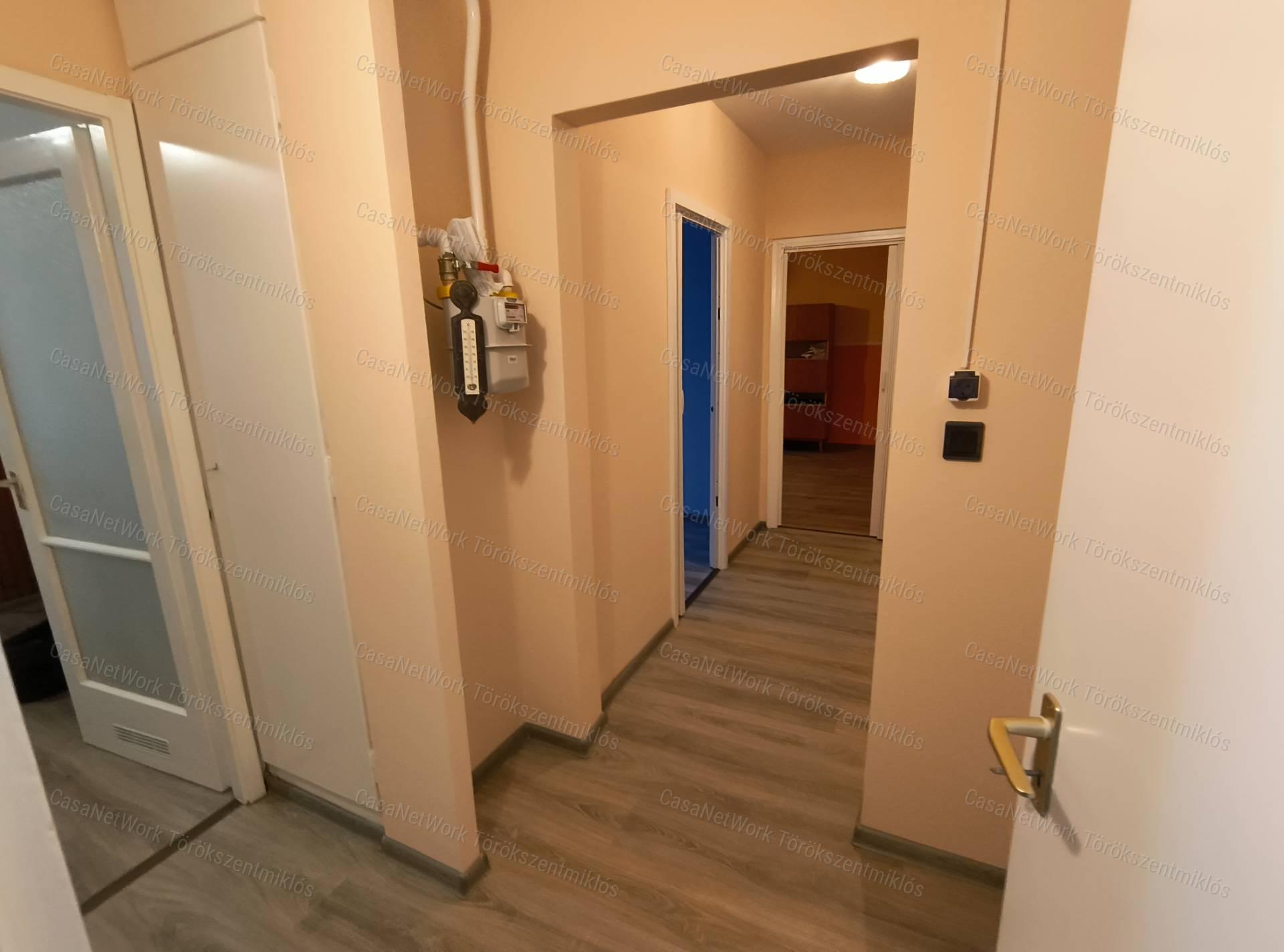 Eladó lakás Törökszentmiklóson!