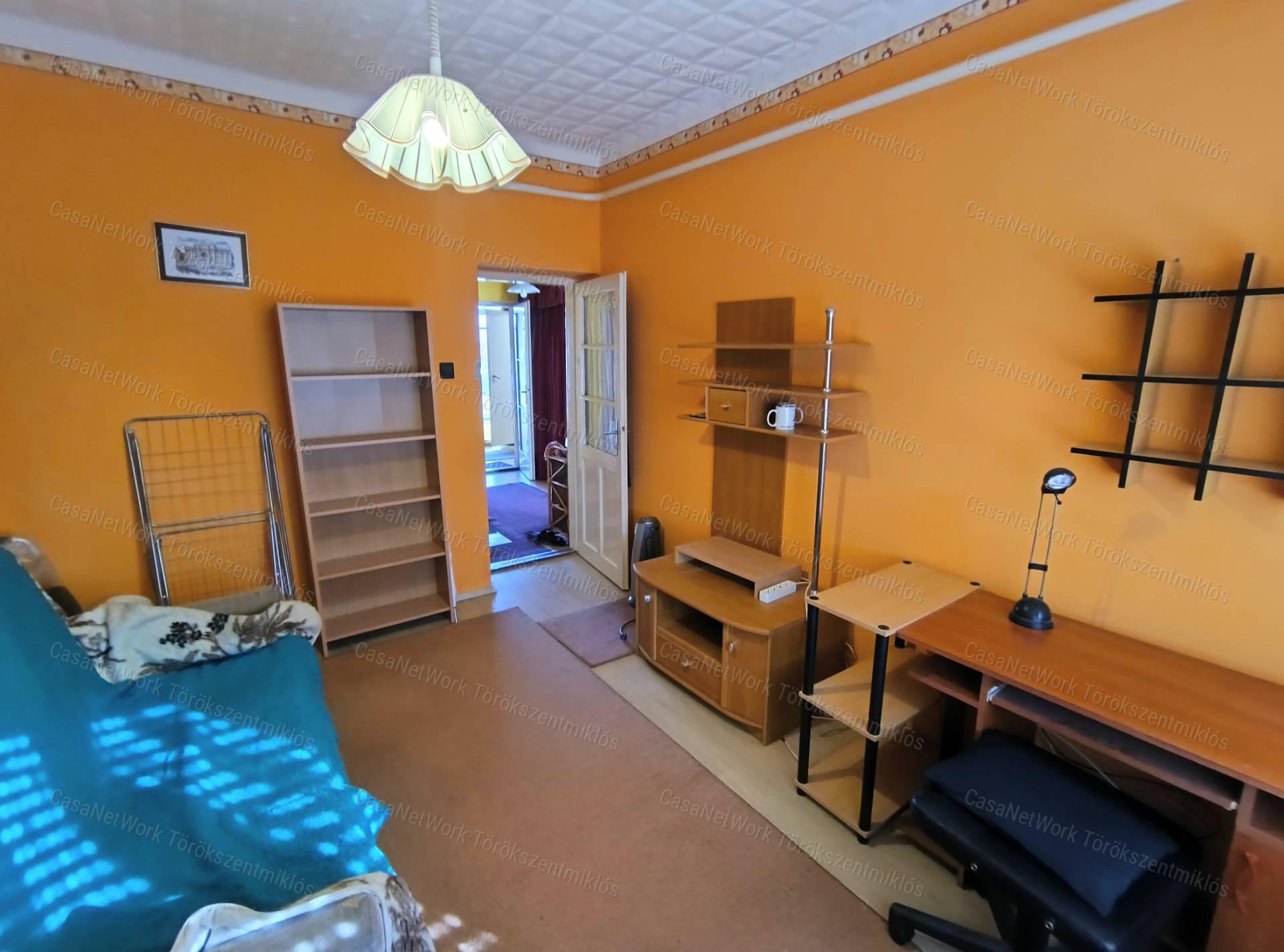 Eladó családi ház Törökszentmiklóson!