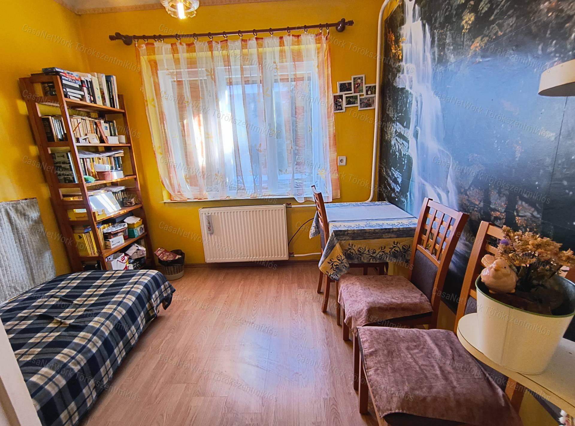 Eladó családi ház Törökszentmiklóson!