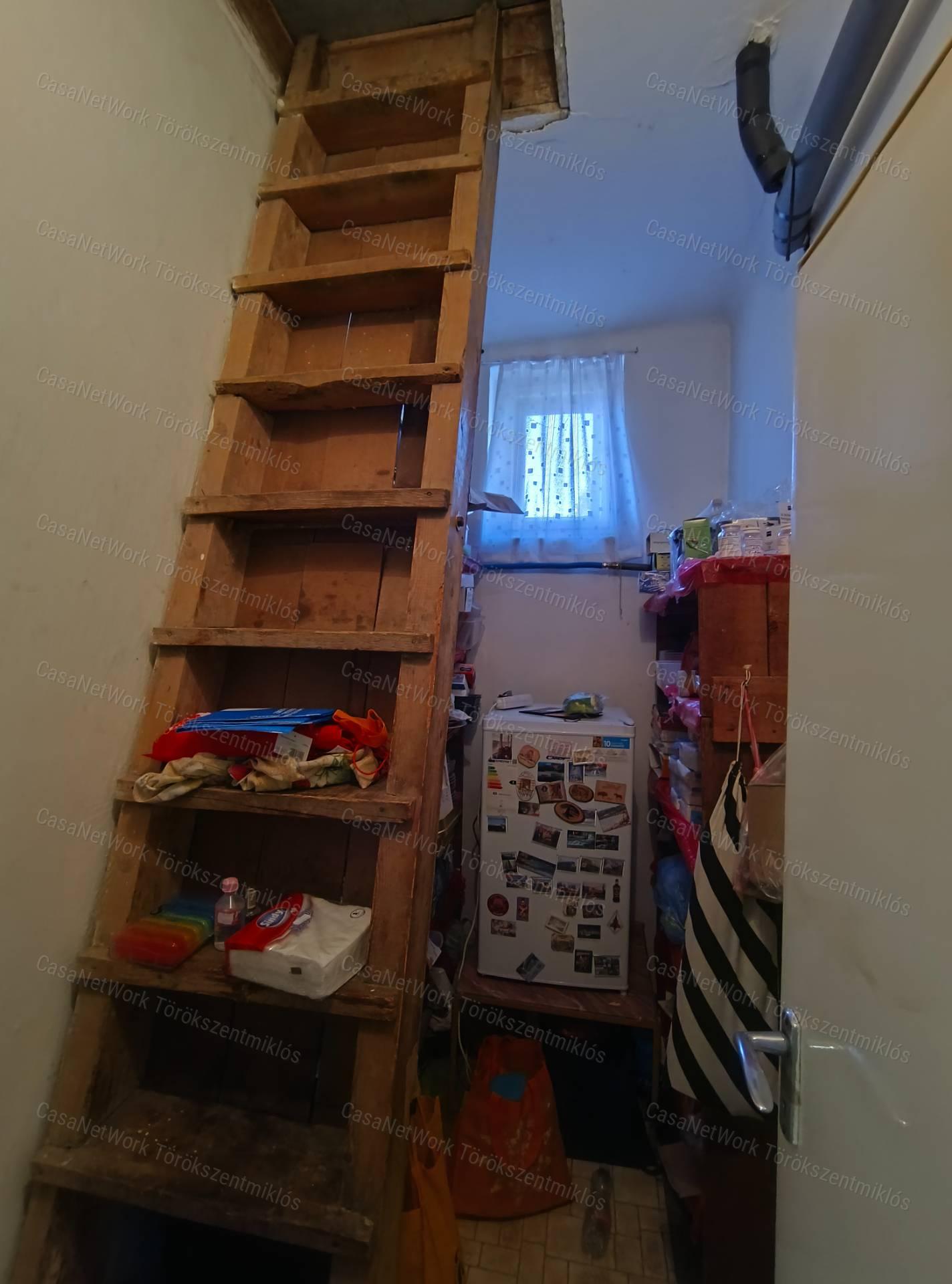 Eladó családi ház Törökszentmiklóson!