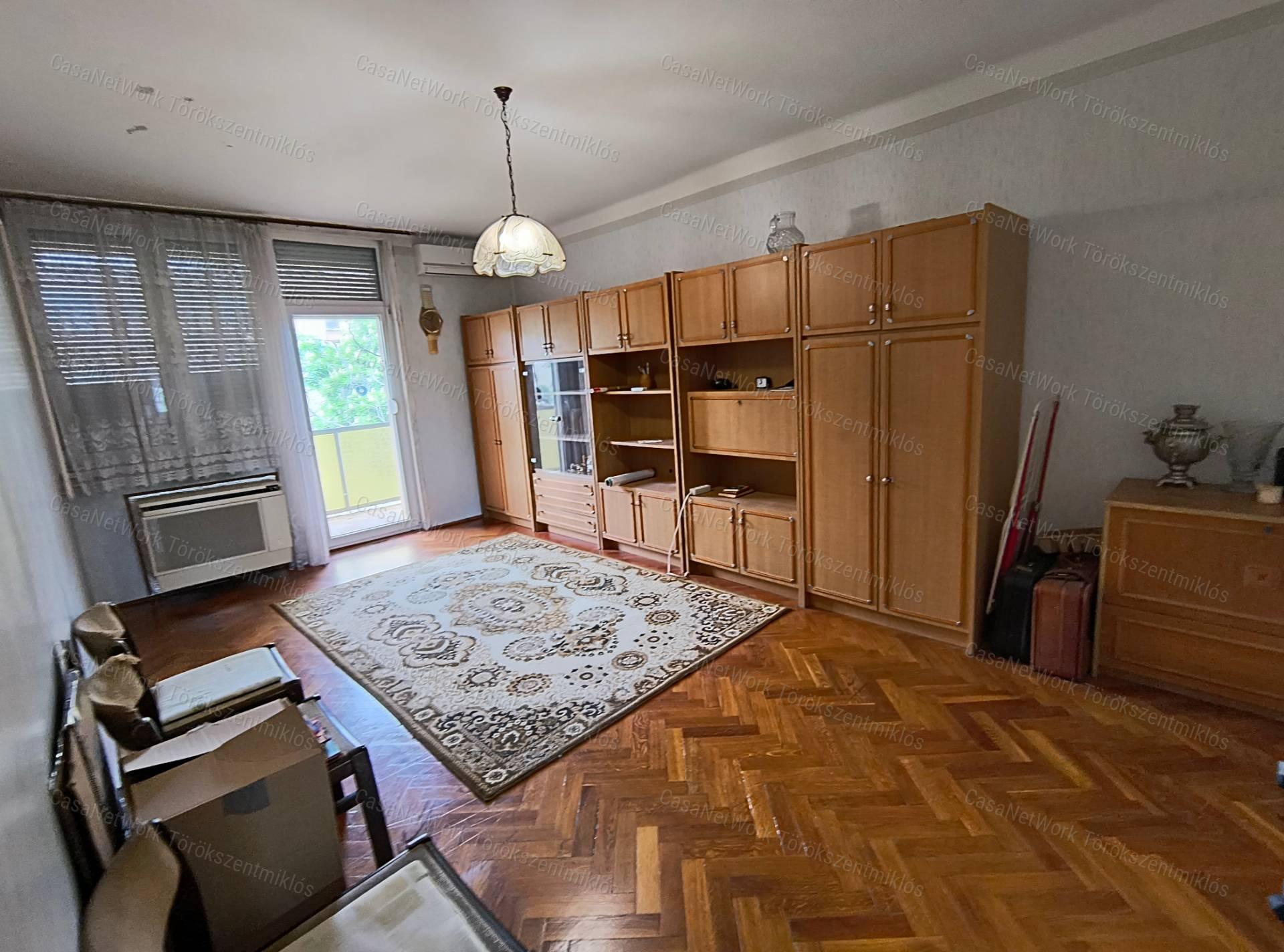 Eladó lakás Szolnokon!
