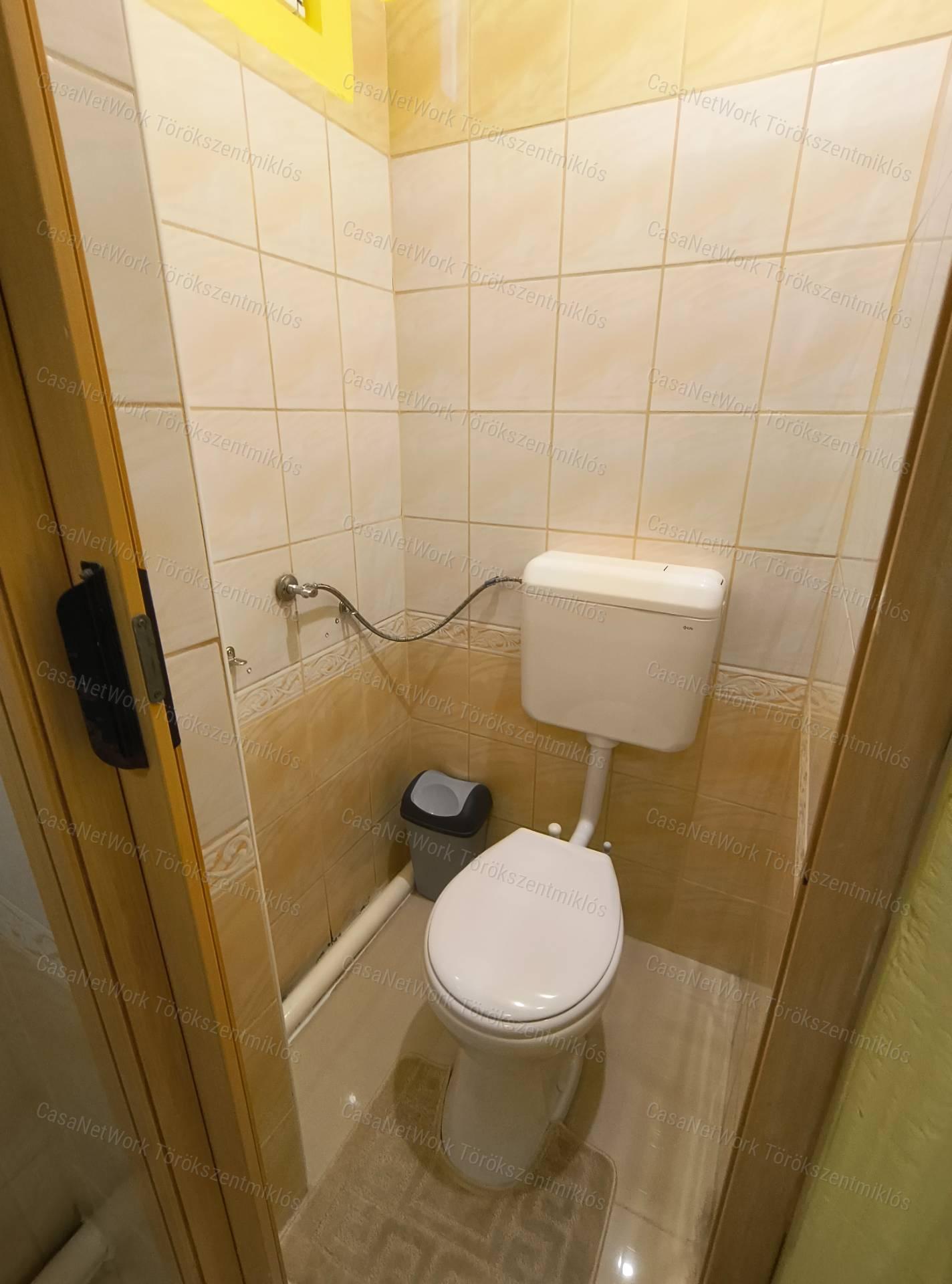 Eladó családi ház Törökszentmiklóson aG-faluban!