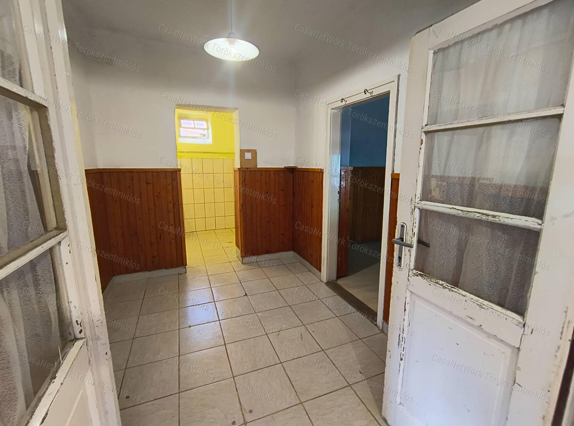 Eladó családi ház Törökszentmiklóson!