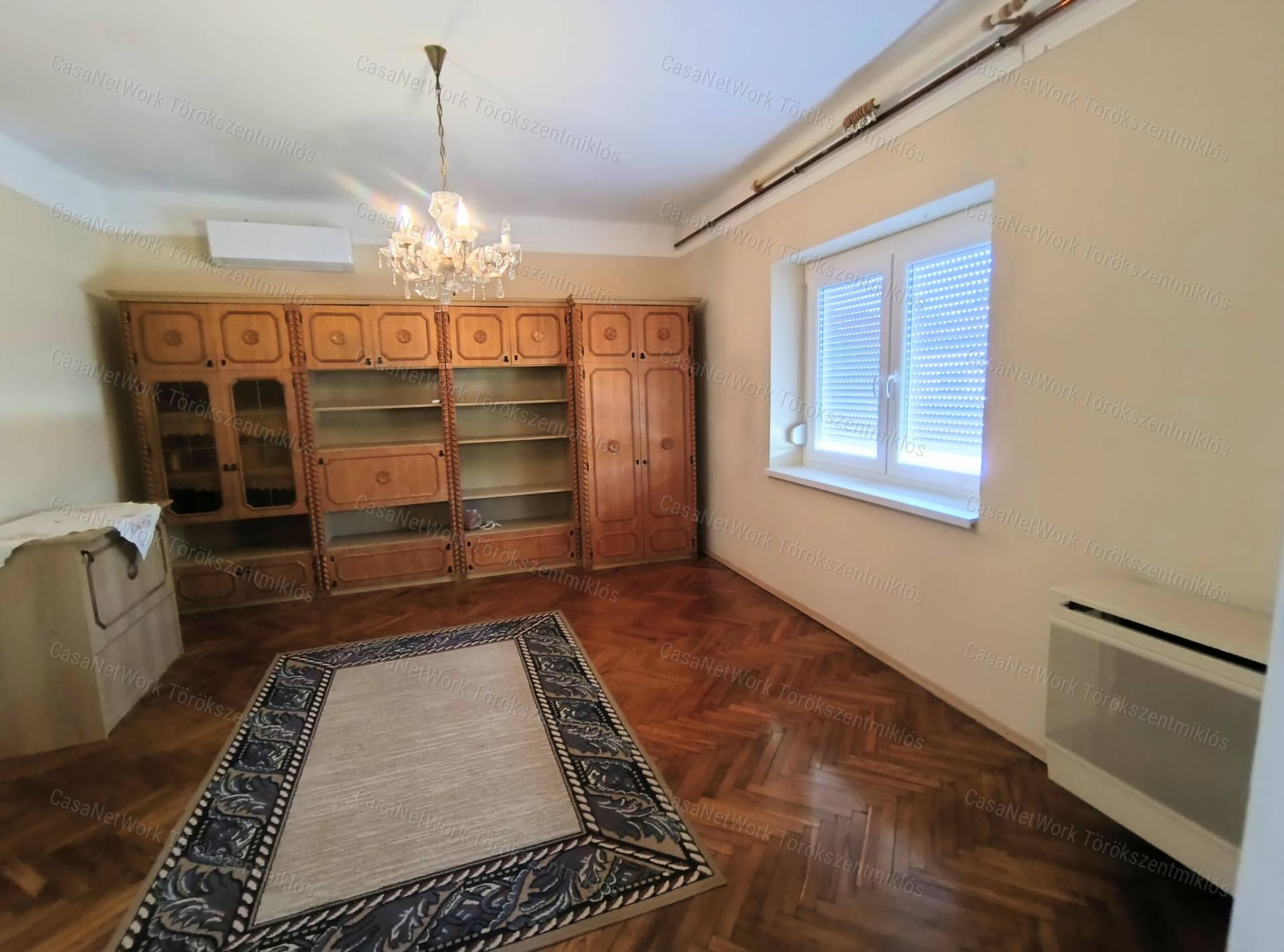 Eladó családi ház Törökszentmiklóson!