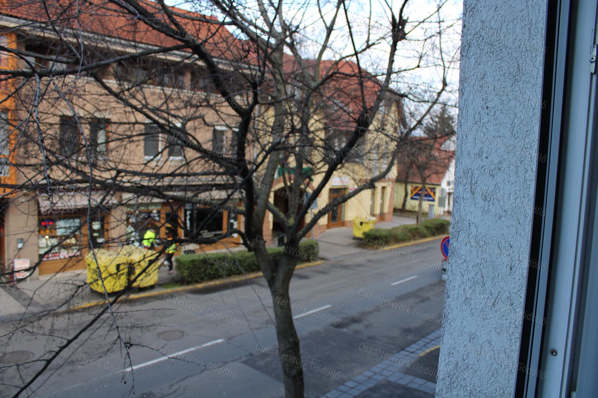 Városközpontban, alacsony rezsivel