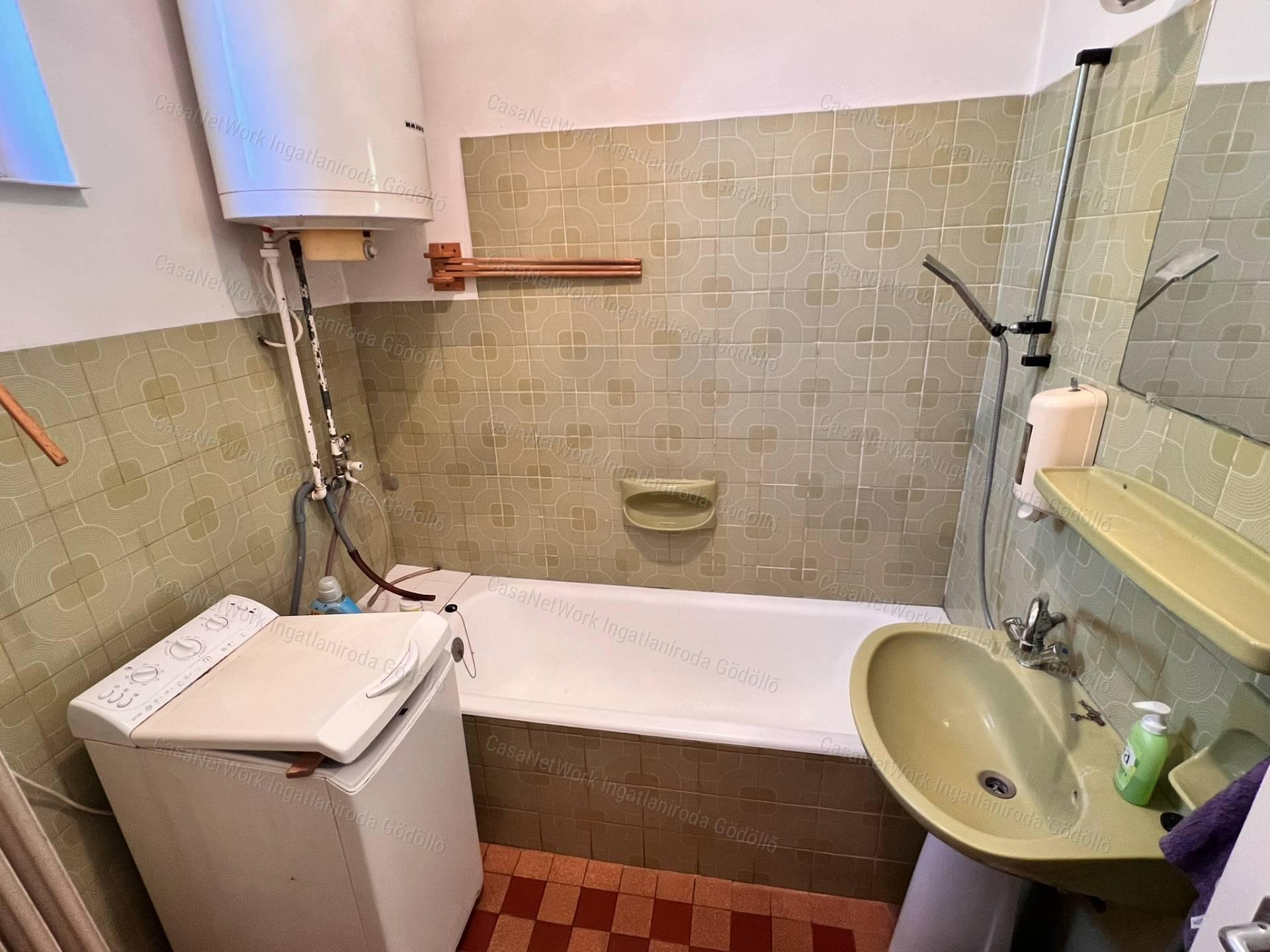 Tágas szobák, önálló családi ház