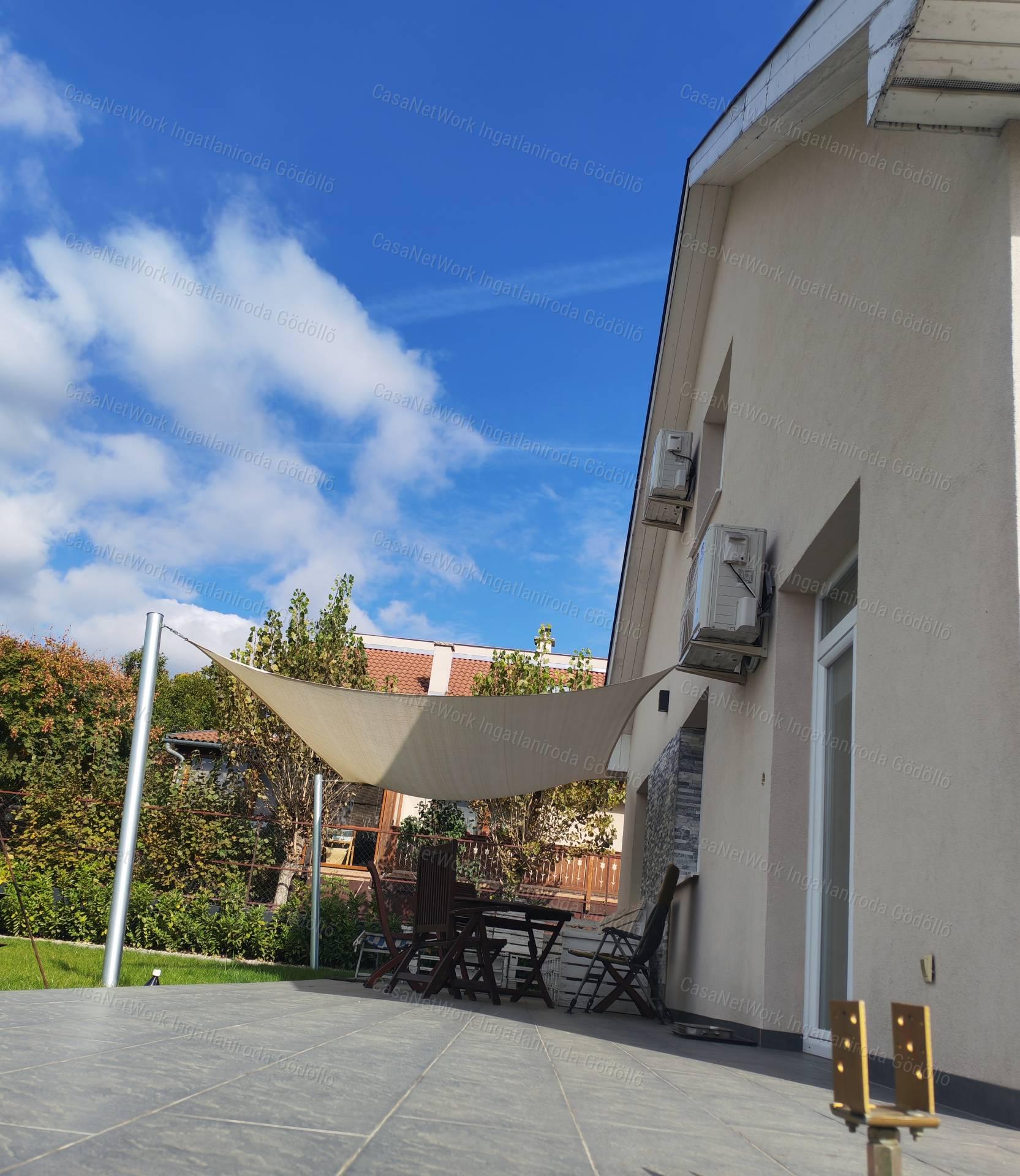 Prémium Családi Ház, Mogyoród Panorámás Részén!