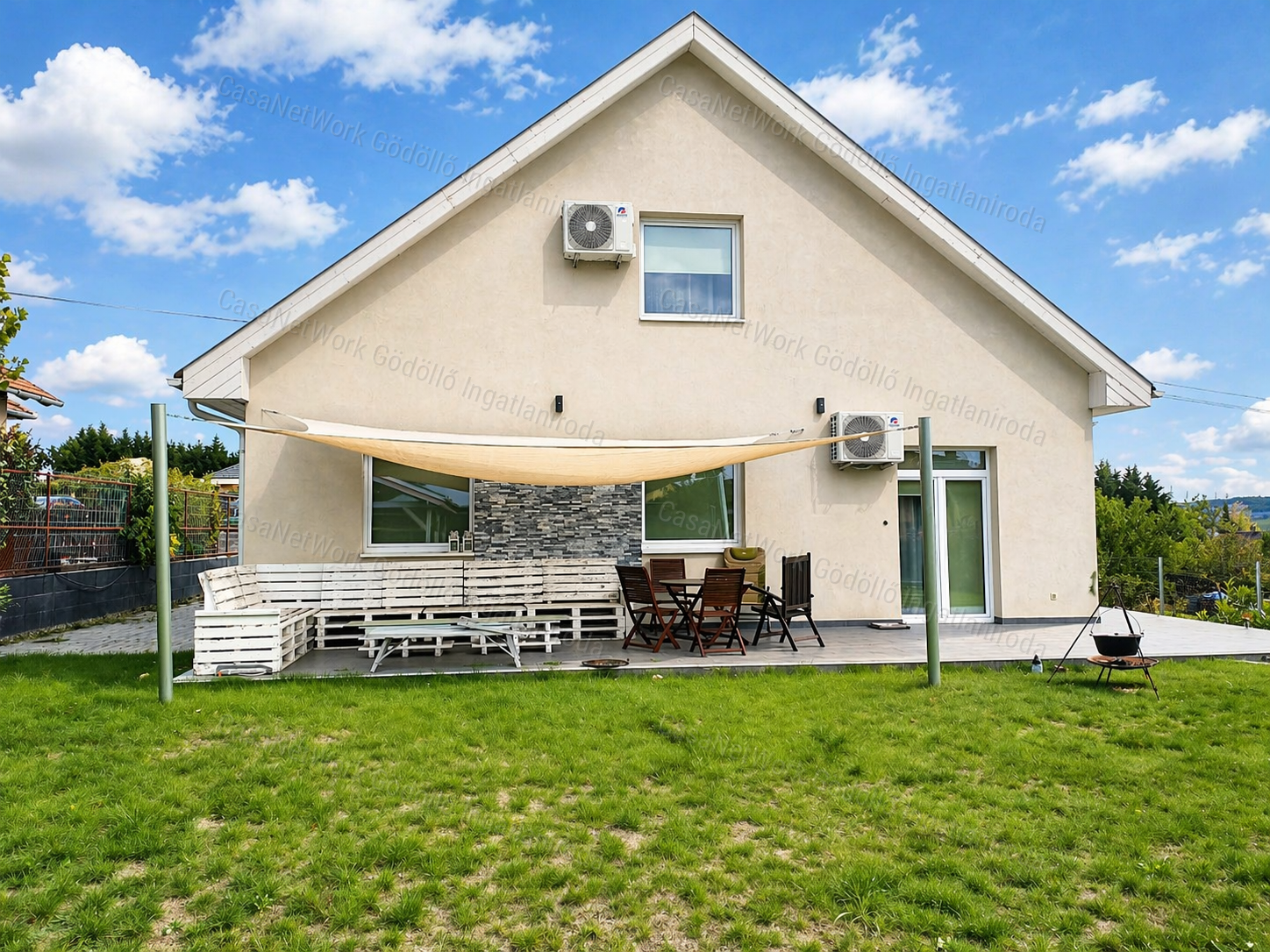 Prémium Családi Ház, Mogyoród Panorámás Részén!