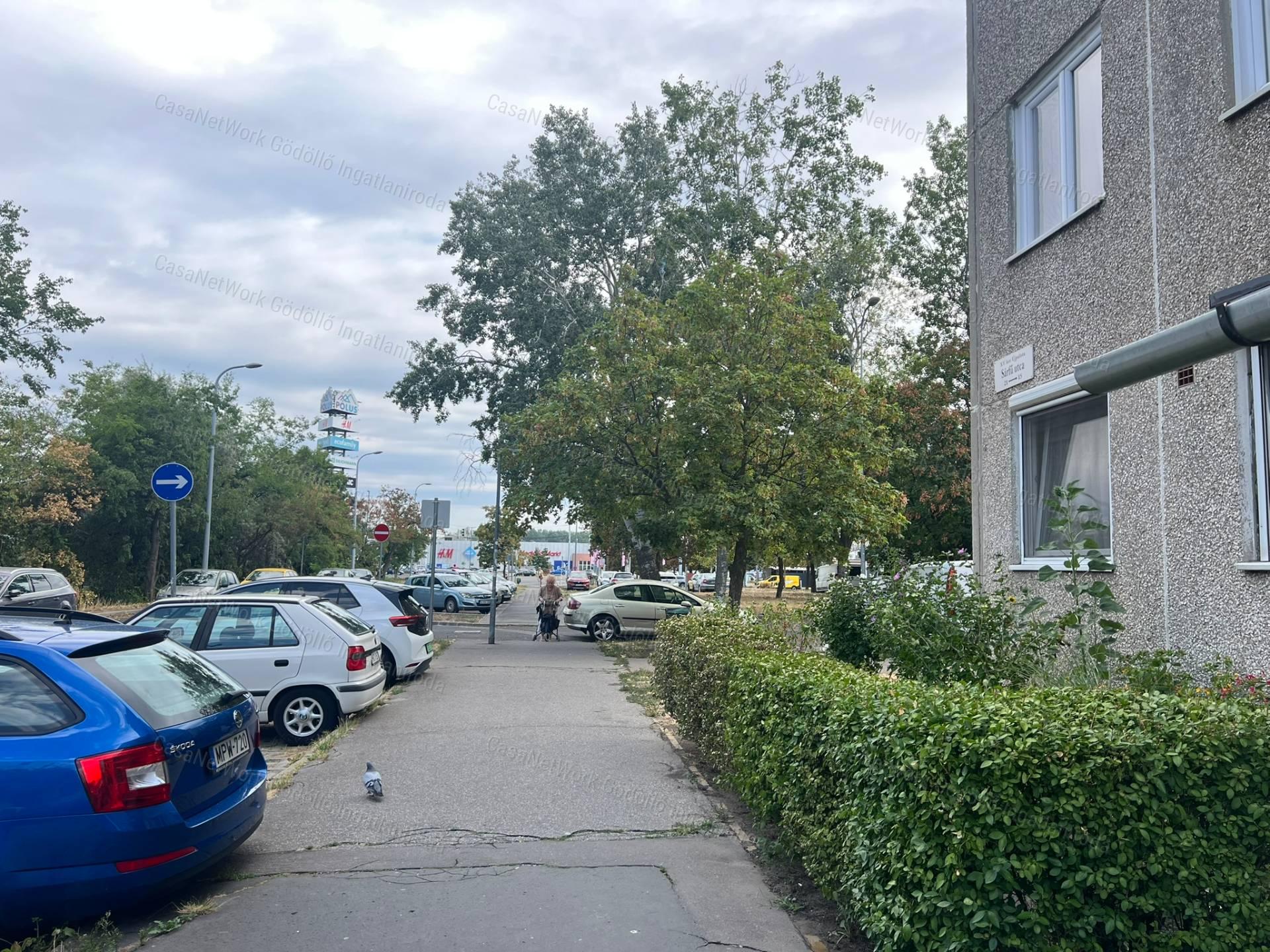 VERHETETLEN ÁRON!