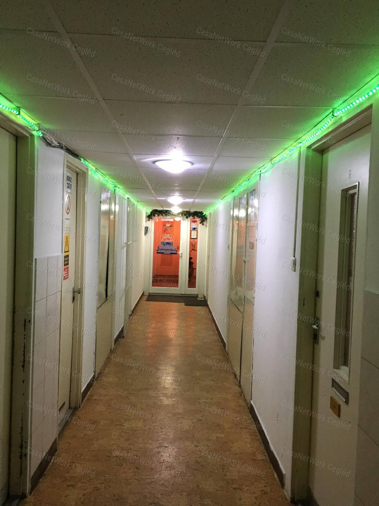 Kiadó egyéb üzlethelyiség Szolnok. Elsődleges fotó (78344427) Kiadó egyéb üzlethelyiség Szolnok. Elsődleges fotó (78344427)