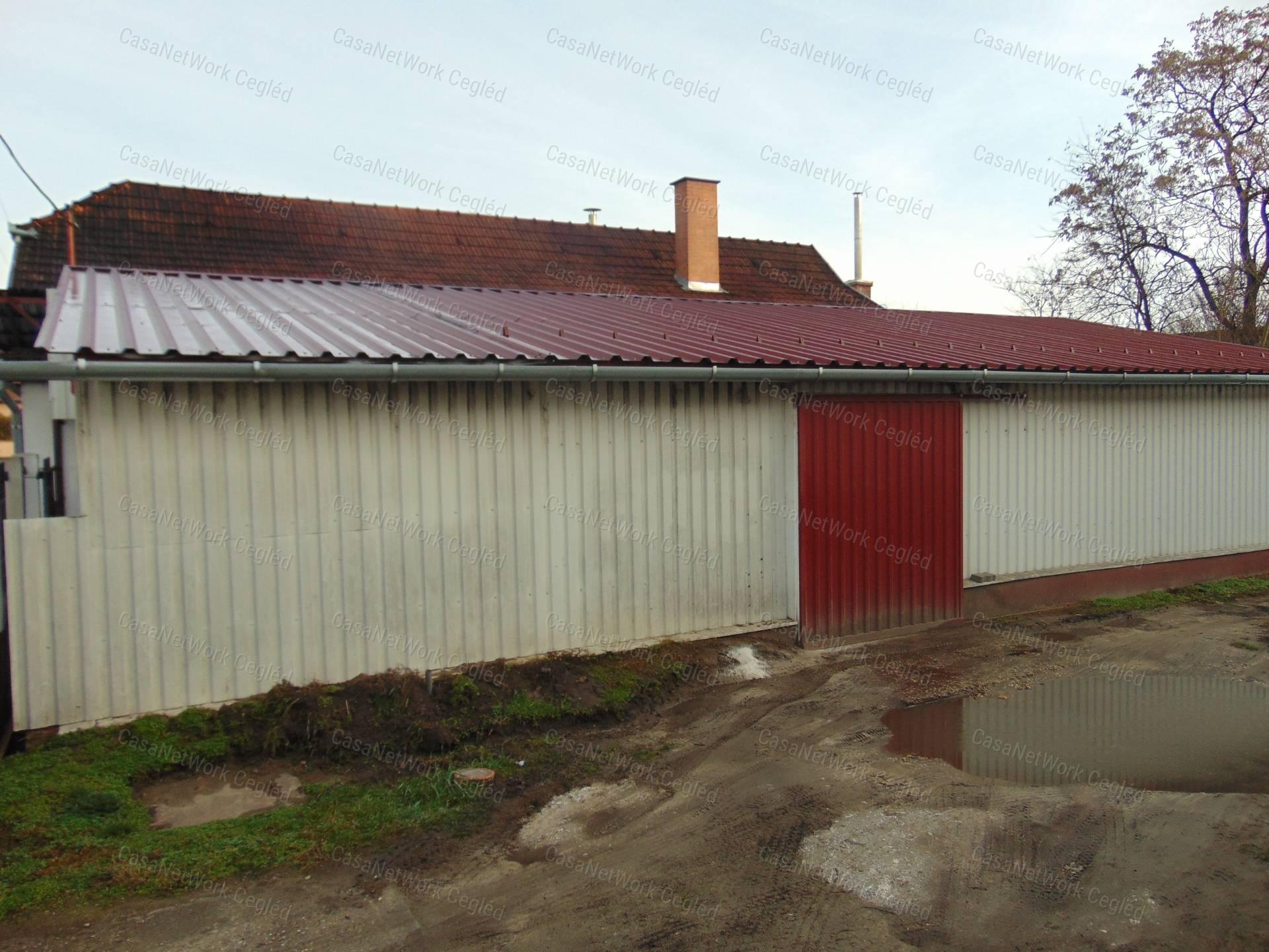 ELADÓ TÁPIÓSZENTMÁRTONI PÉKSÉG