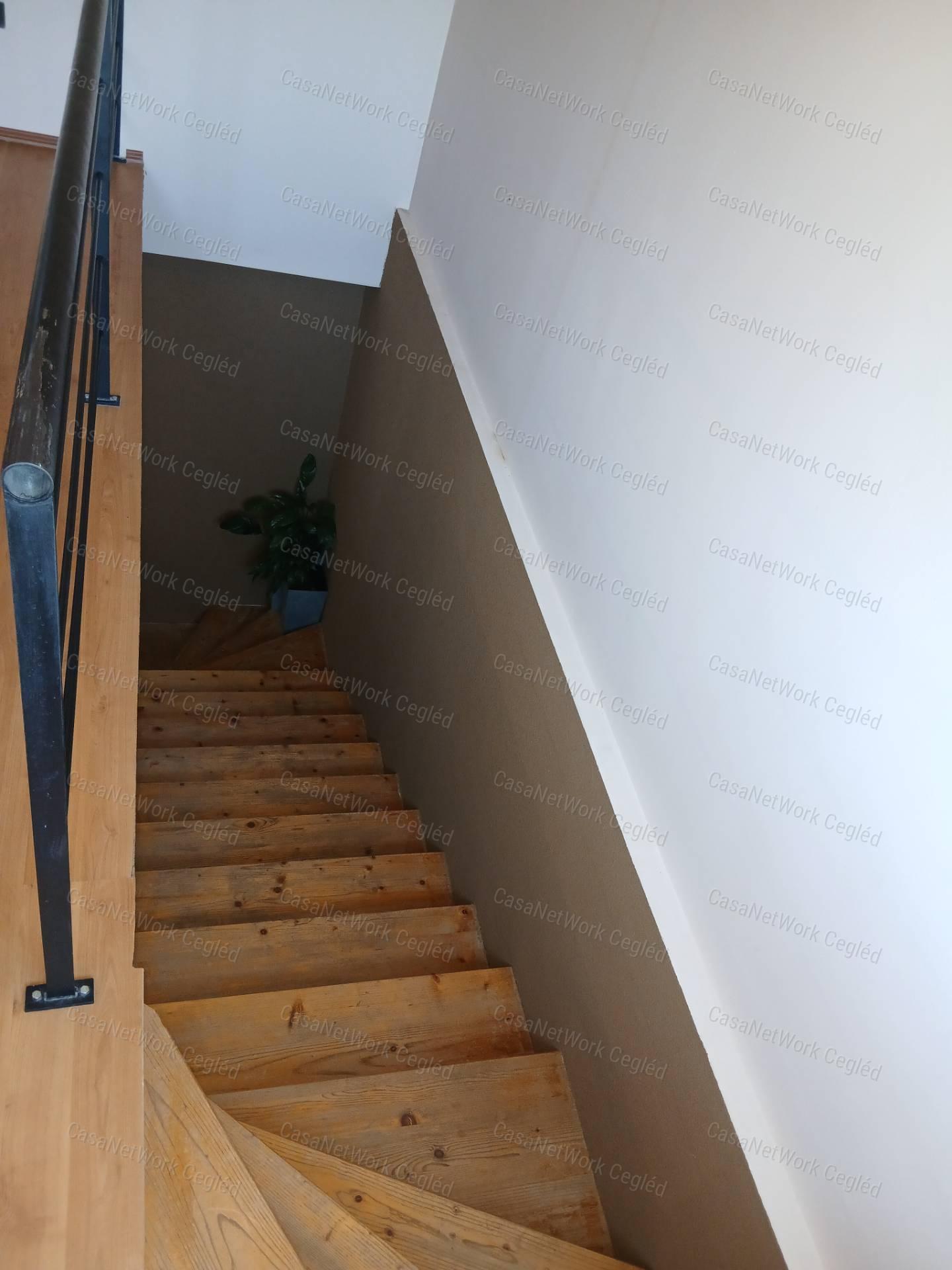 ELADÓ Pilisi 170 m2-es családi ház