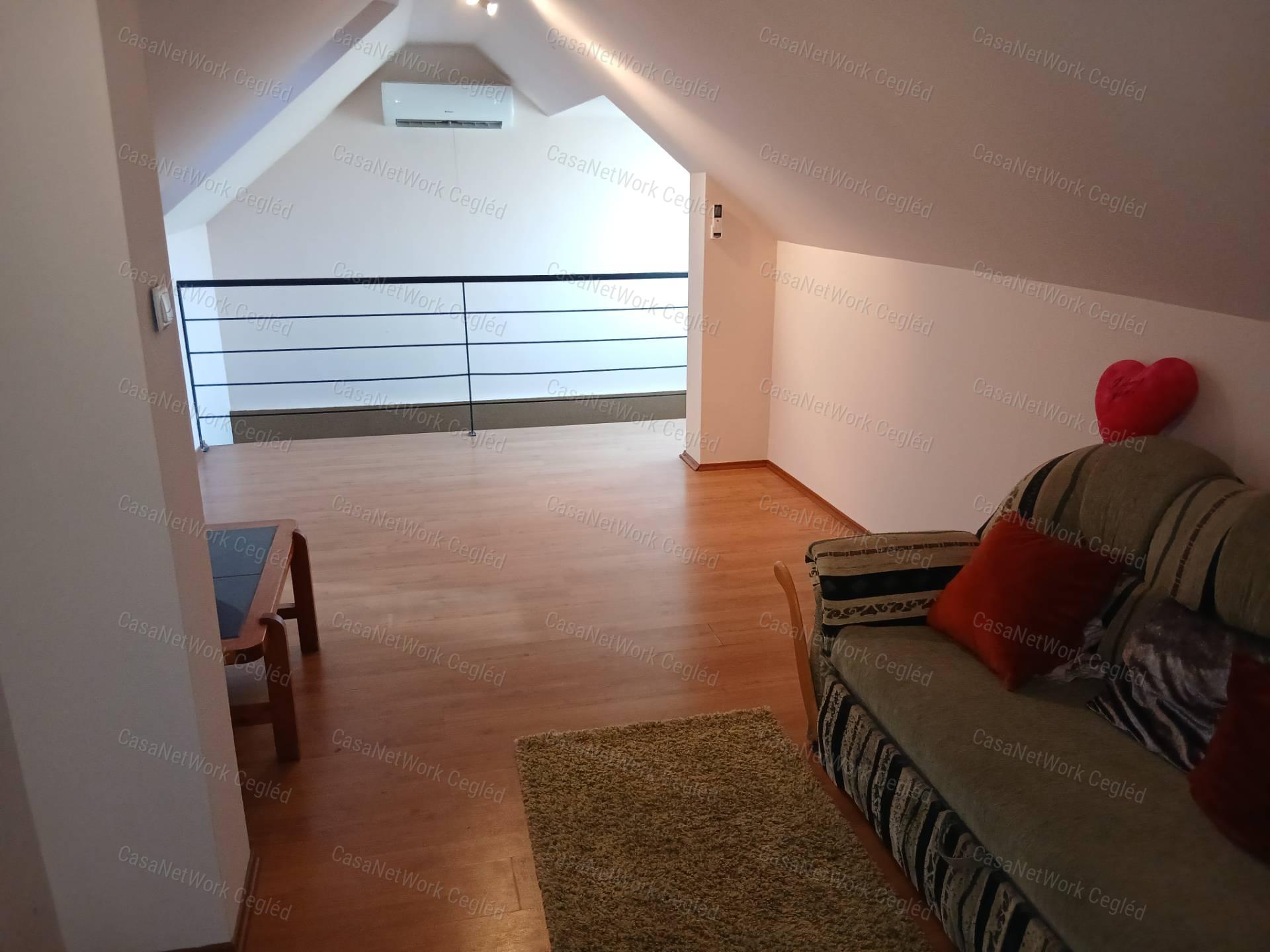 ELADÓ Pilisi 170 m2-es családi ház