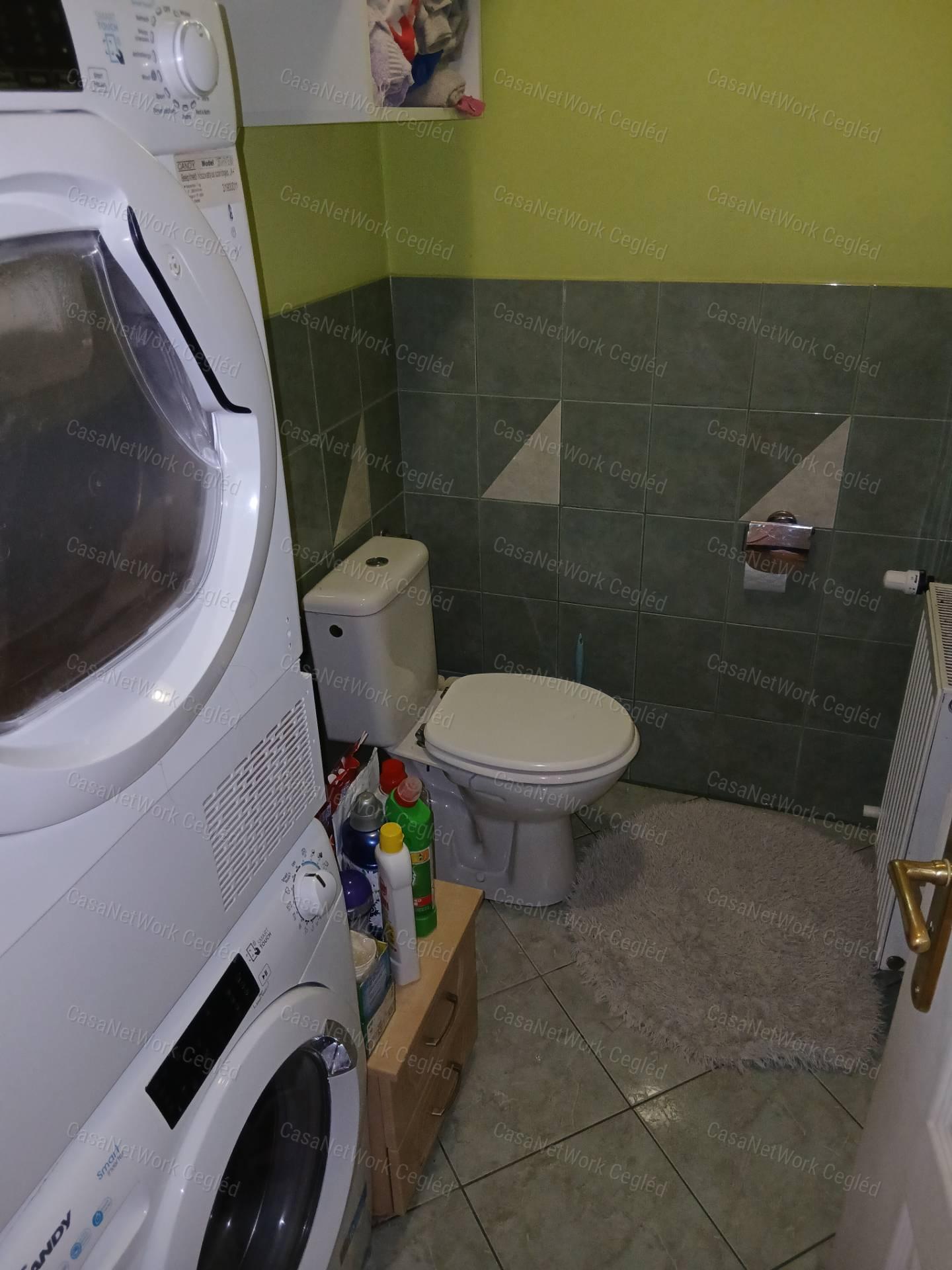 ELADÓ Pilisi 170 m2-es családi ház