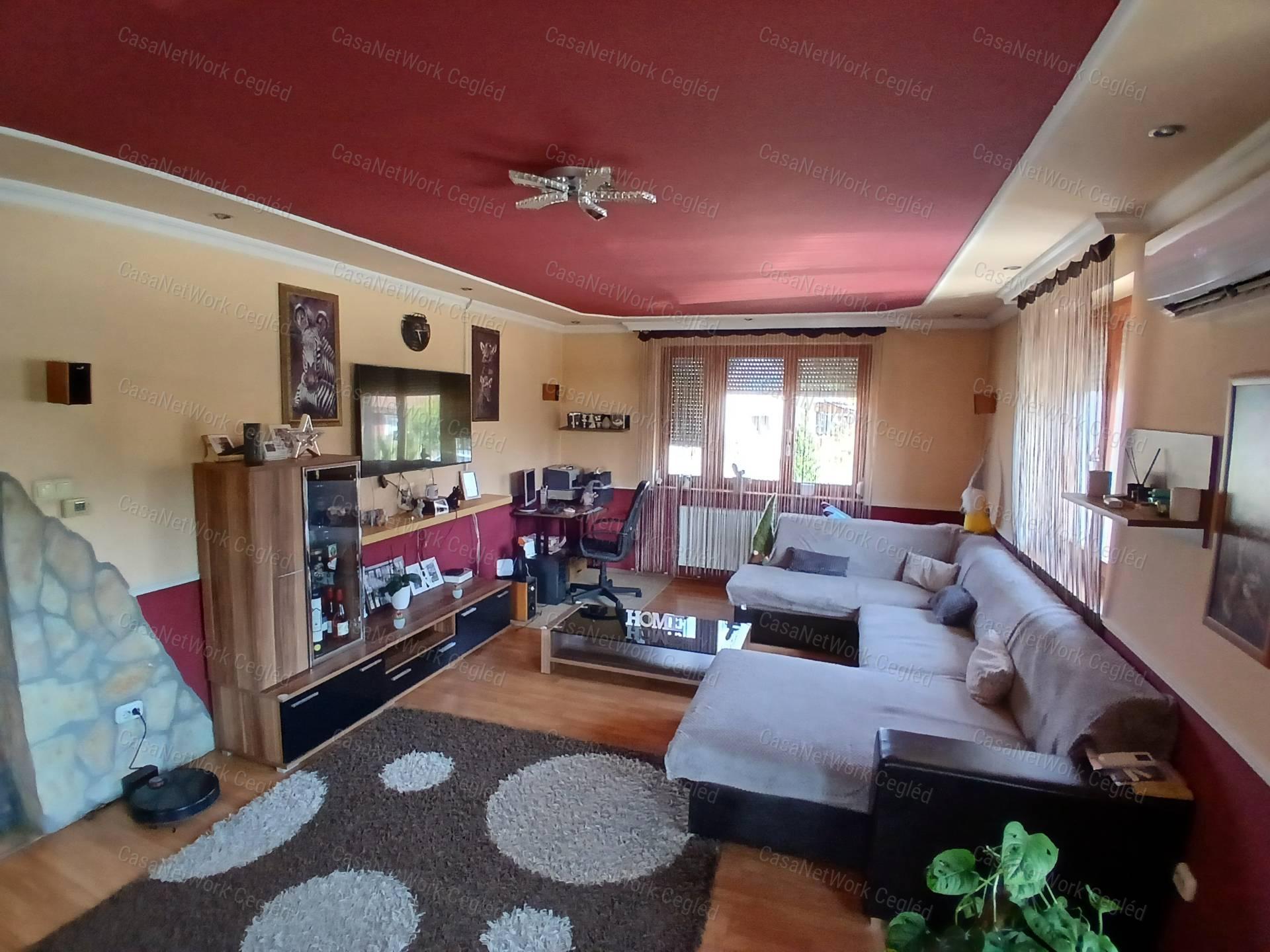 ELADÓ Pilisi 170 m2-es családi ház
