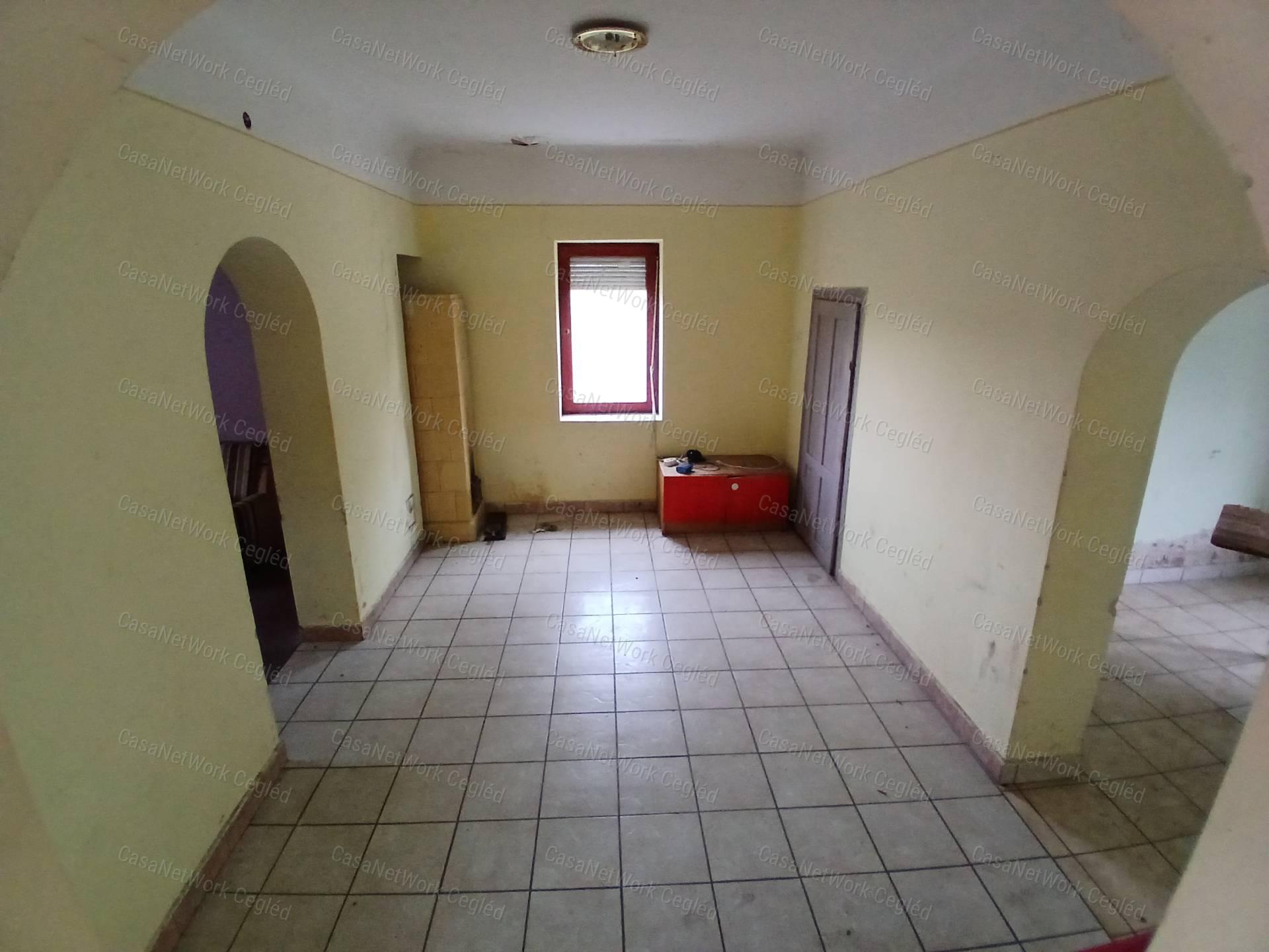 Eladó Ceglédi 69 m2 Családi Ház.