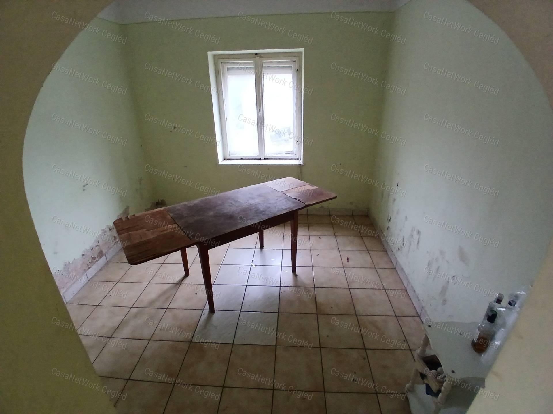 Eladó Ceglédi 69 m2 Családi Ház.