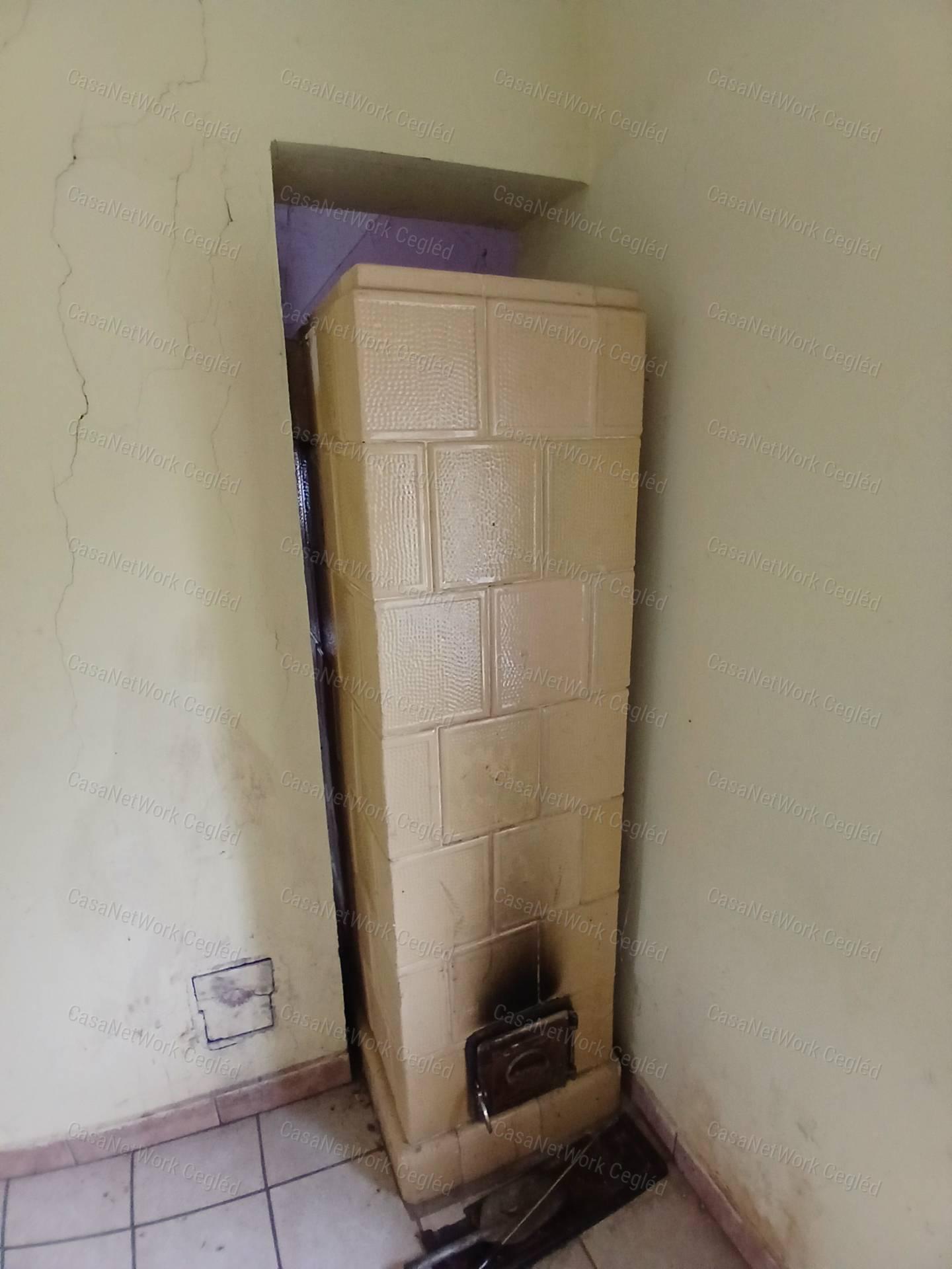 Eladó Ceglédi 69 m2 Családi Ház.
