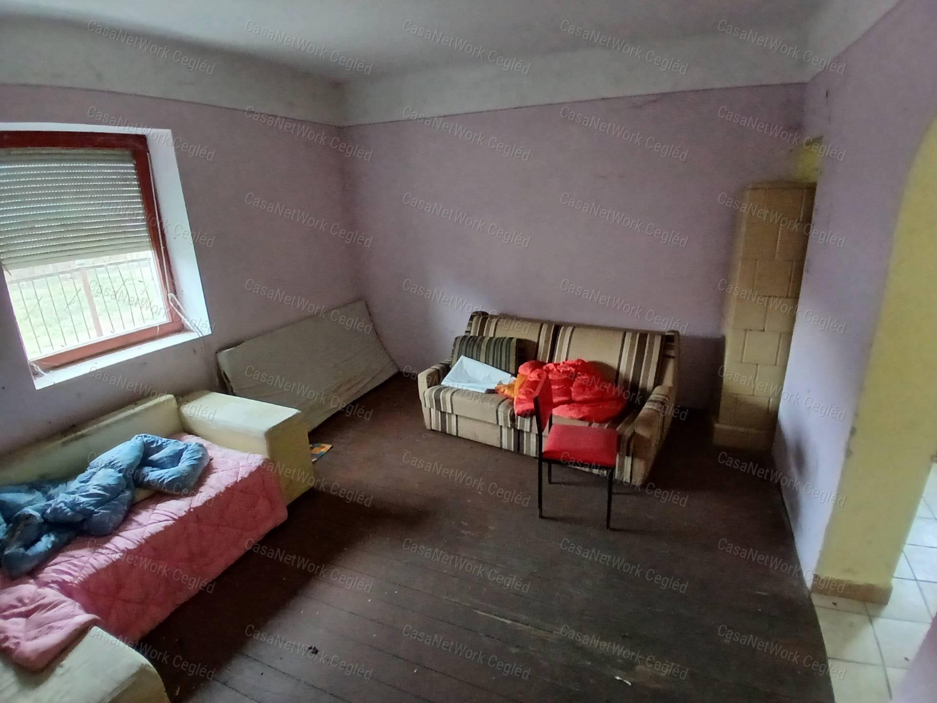 Eladó Ceglédi 69 m2 Családi Ház.
