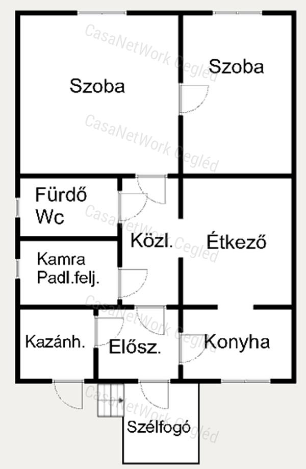 Eladó felújítandó ikerház fél Szolnokon
