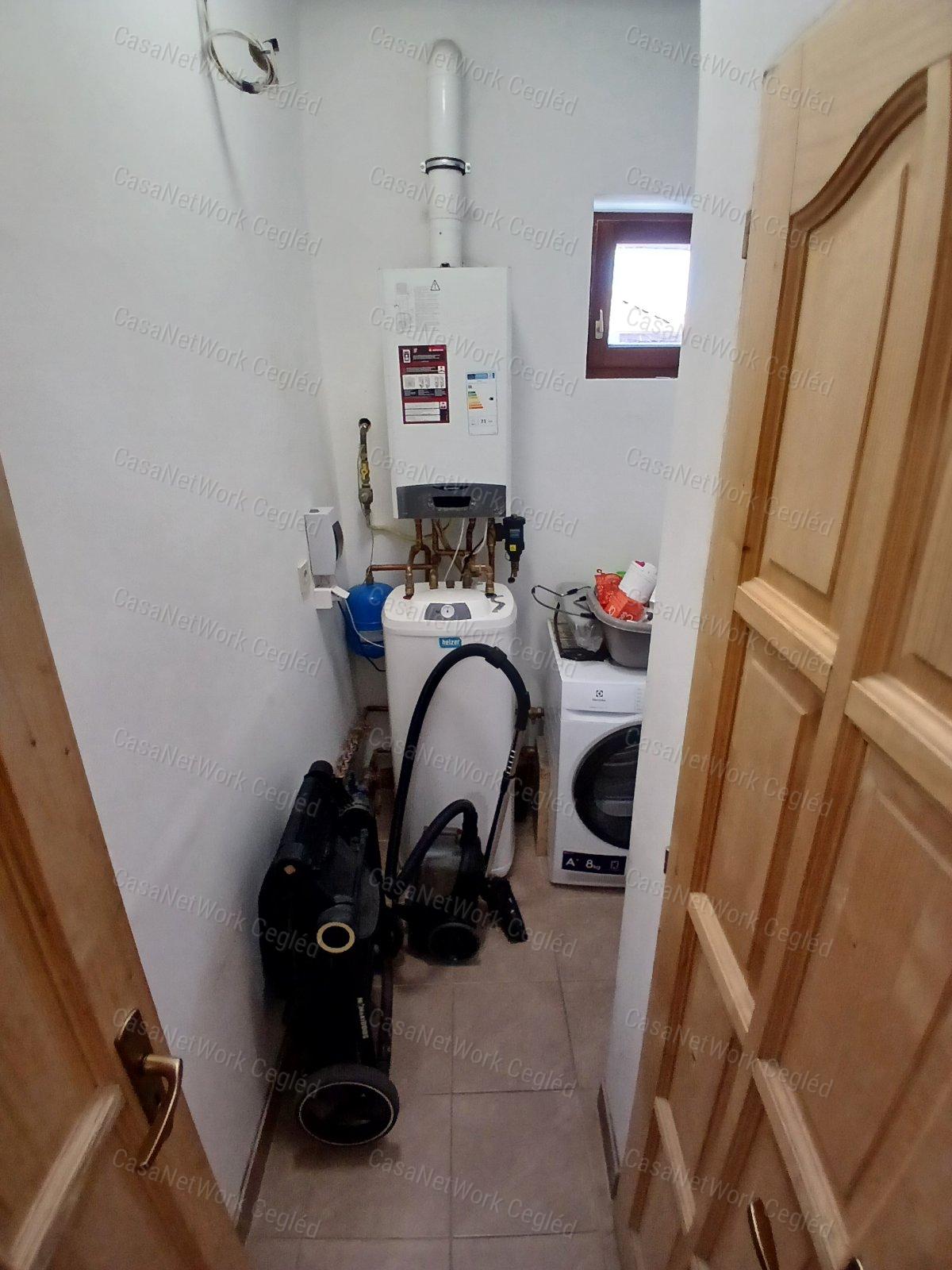 Eladó FARMOS ( Pest megye ) 90 m2 Családi Ház