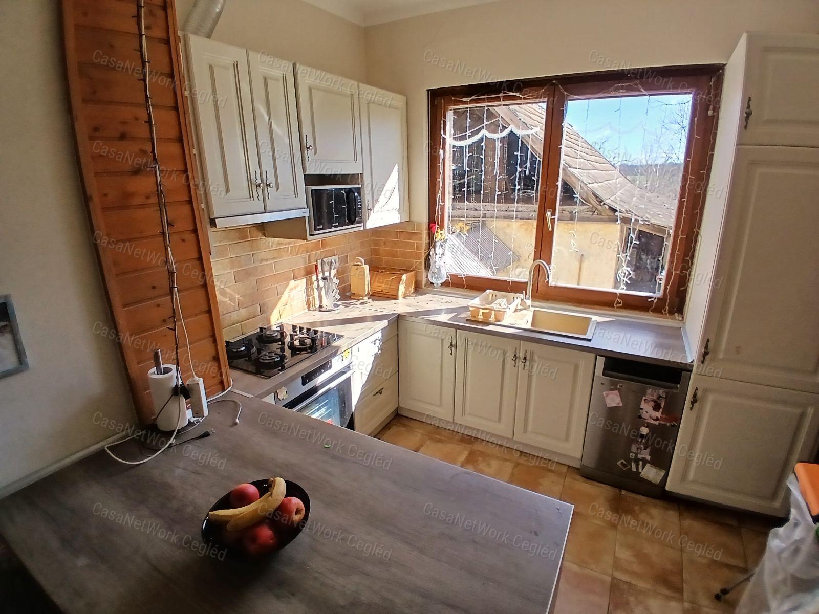 Eladó FARMOS ( Pest megye ) 90 m2 Családi Ház
